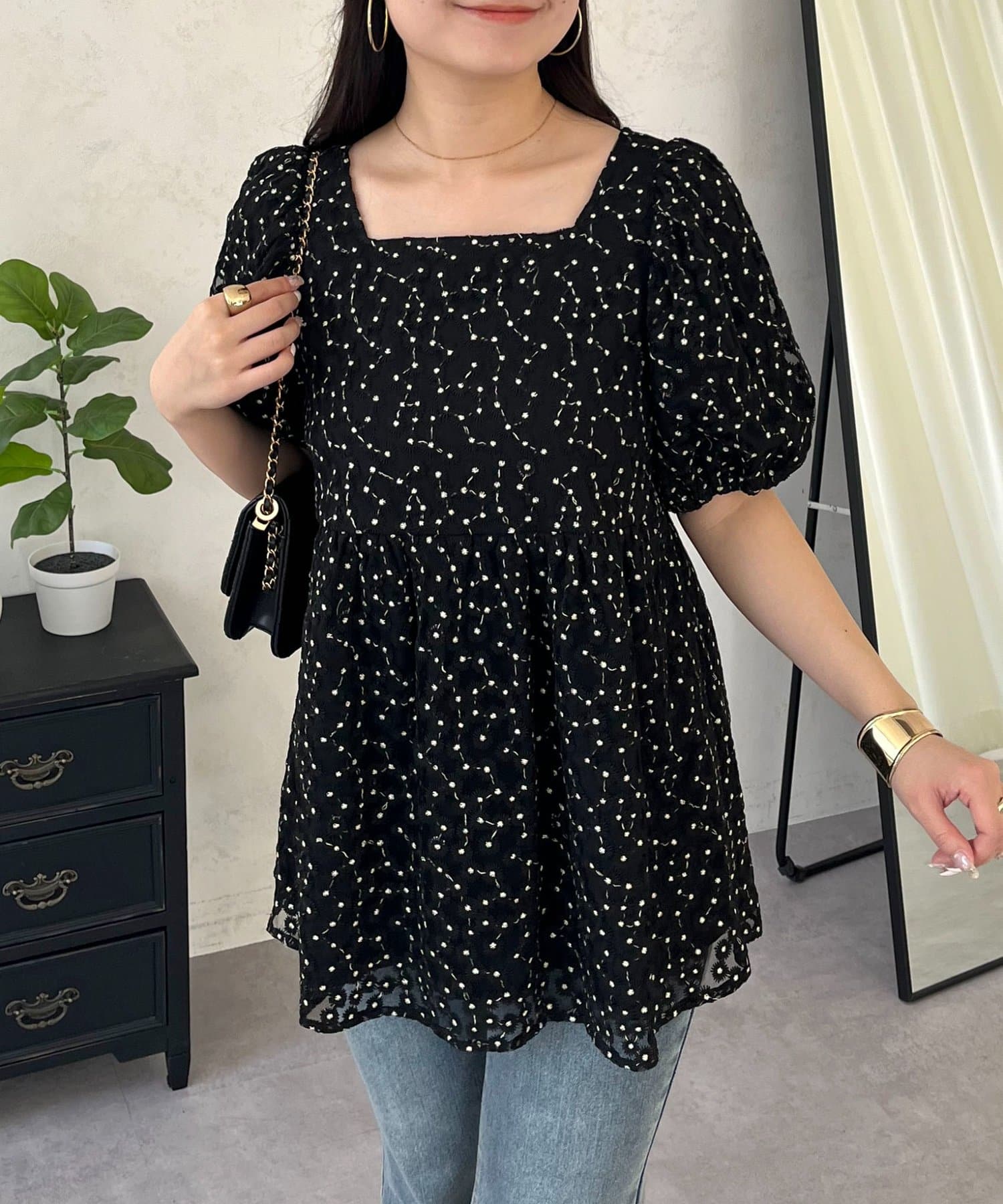 prose verse(プロズヴェール) フラワーチュールレースペプラムブラウス