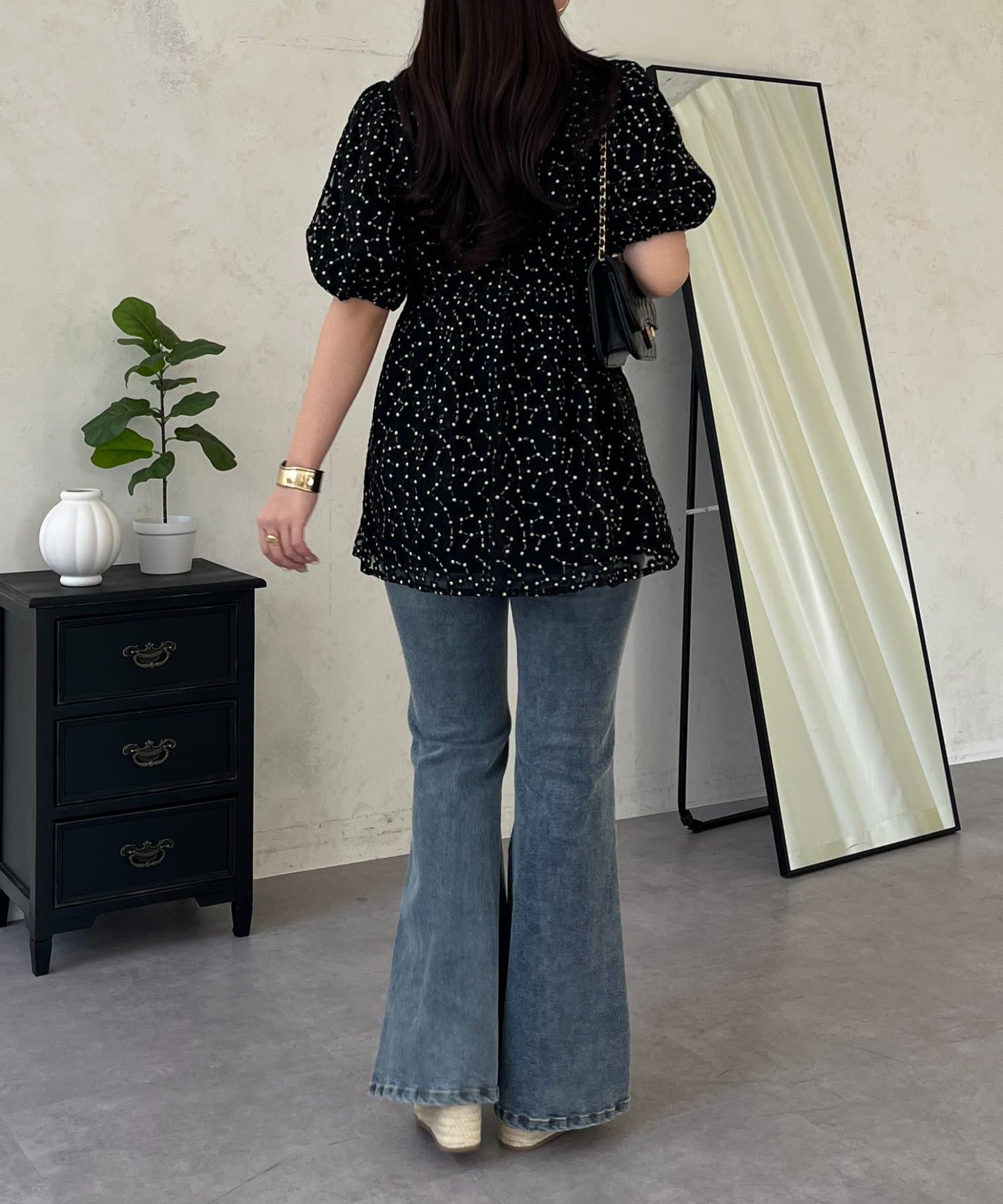 prose verse(プロズヴェール) フラワーチュールレースペプラムブラウス