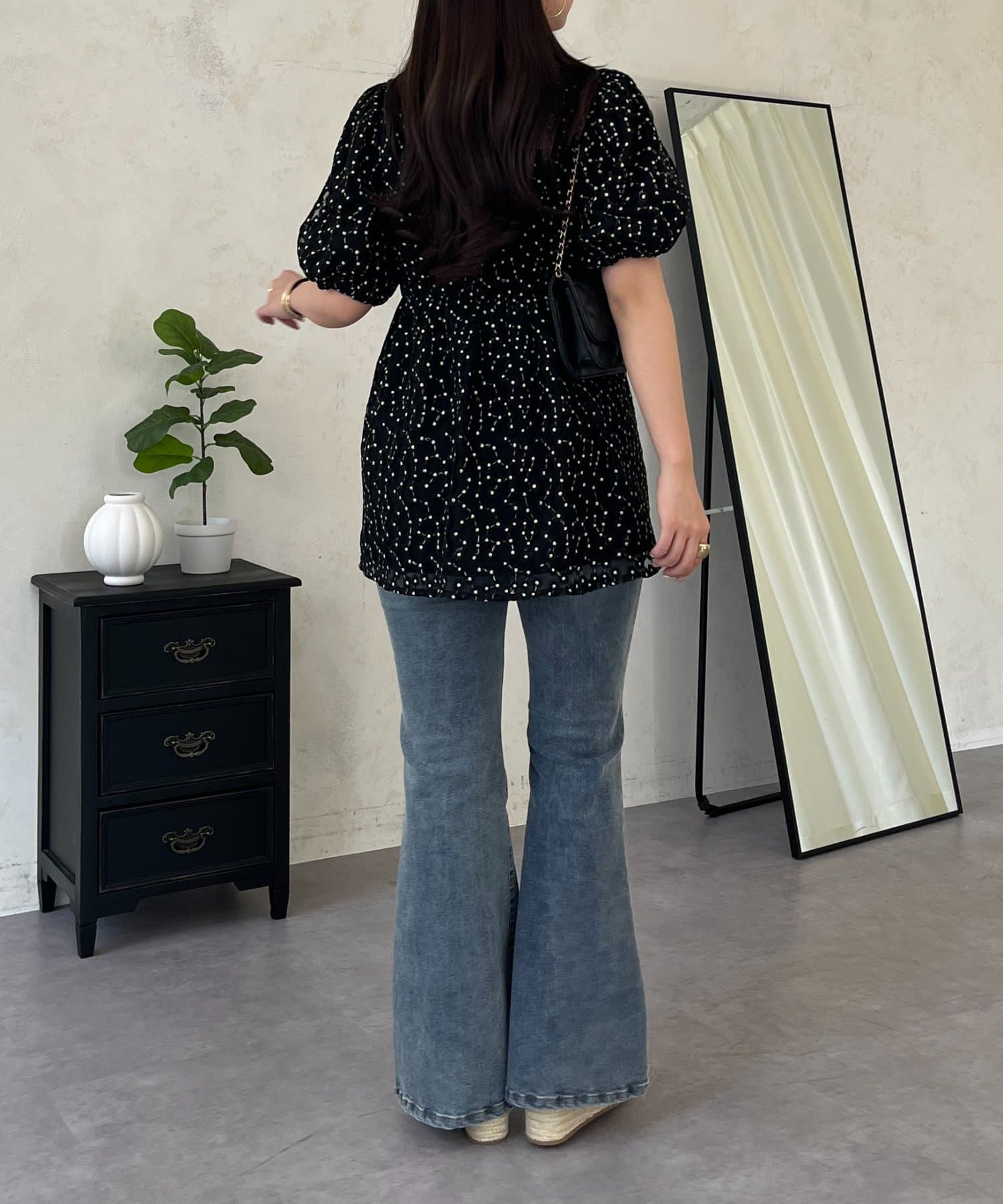 prose verse(プロズヴェール) フラワーチュールレースペプラムブラウス