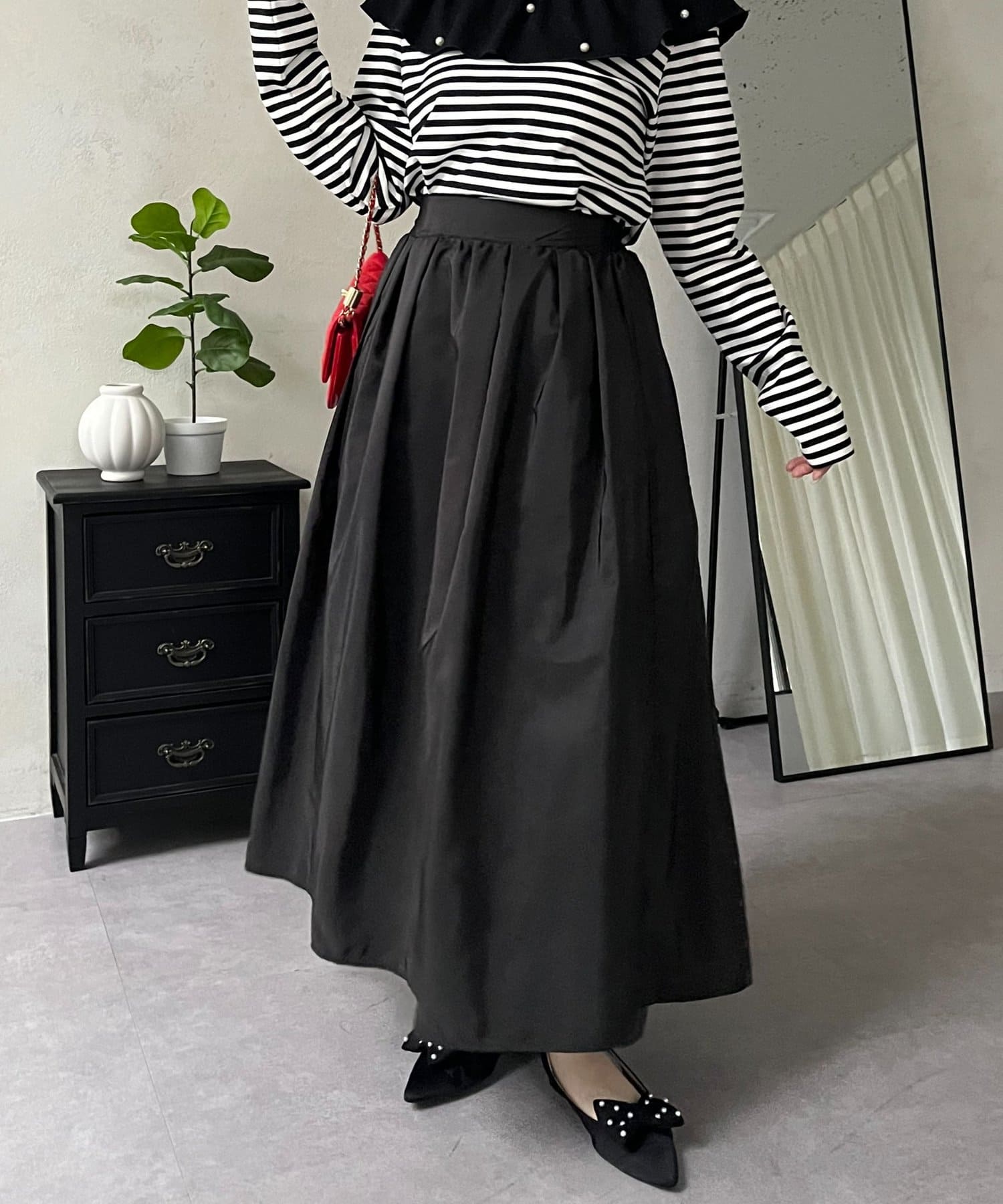 prose verse(プロズヴェール) ボリュームタフタフレアスカート