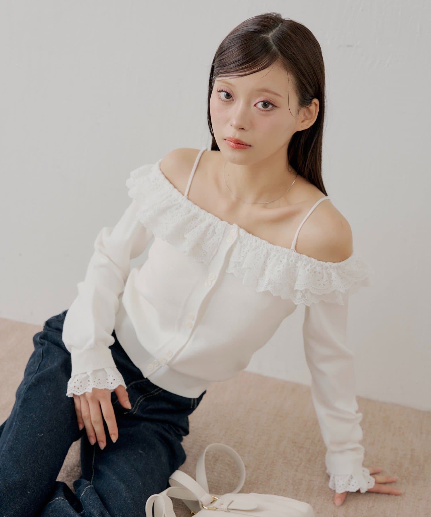 Chico(チコ) 【12/19(金)18時販売】レースティアードオフショルカーディガン