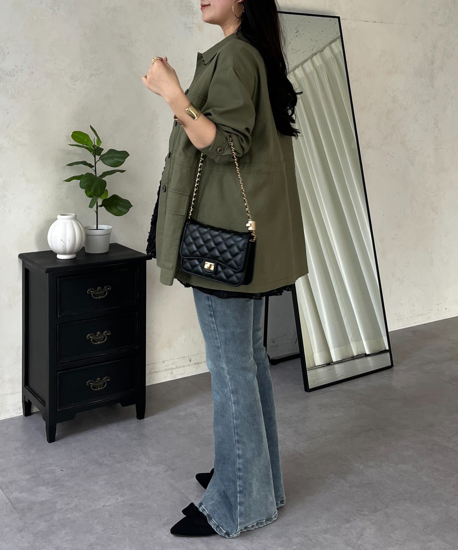 prose verse(プロズヴェール) 【春服総選挙対象商品】3DフラワーVネックビスチェ