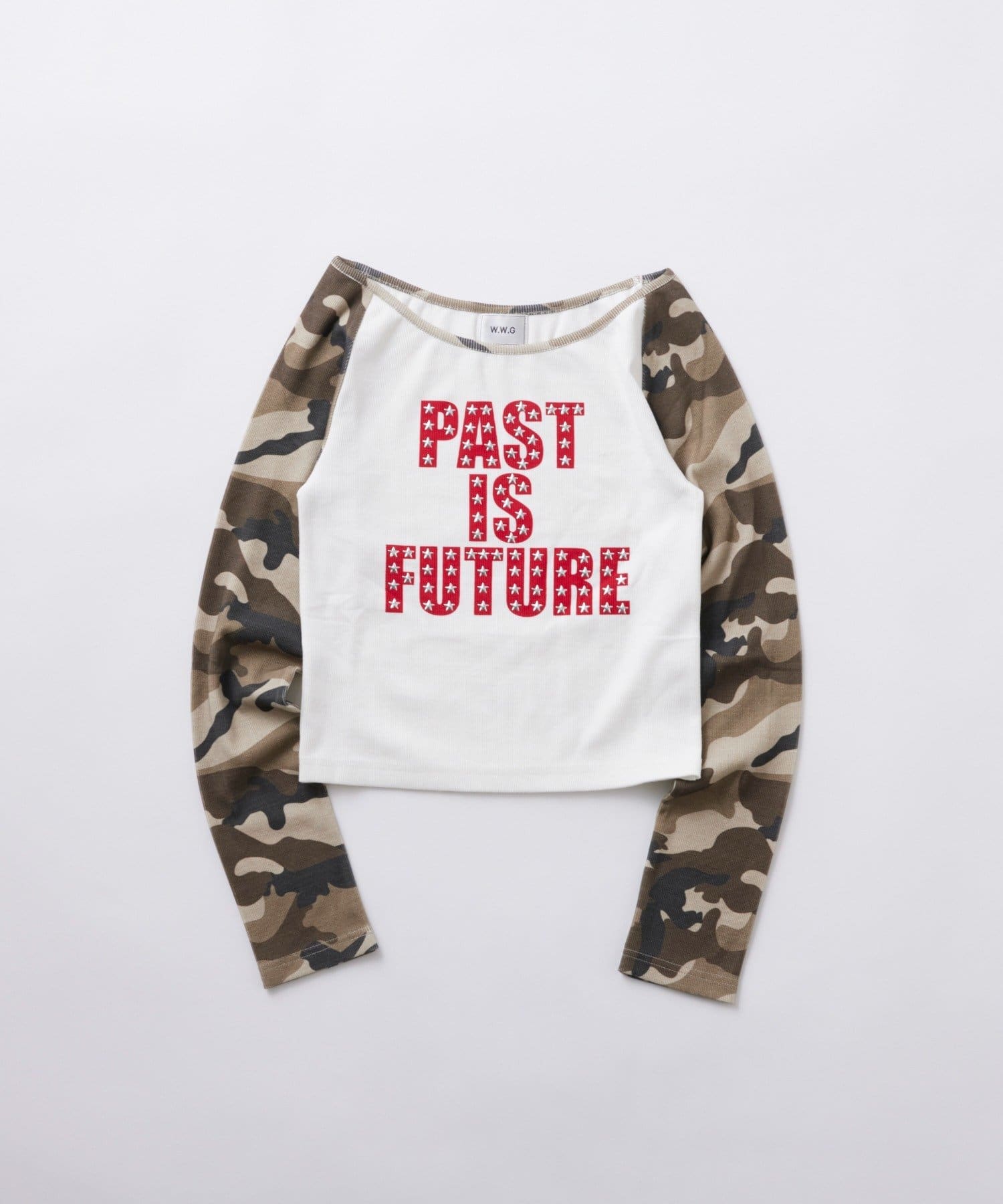 WHO’S WHO gallery(フーズフーギャラリー) スタースタッズラグランロゴトップス