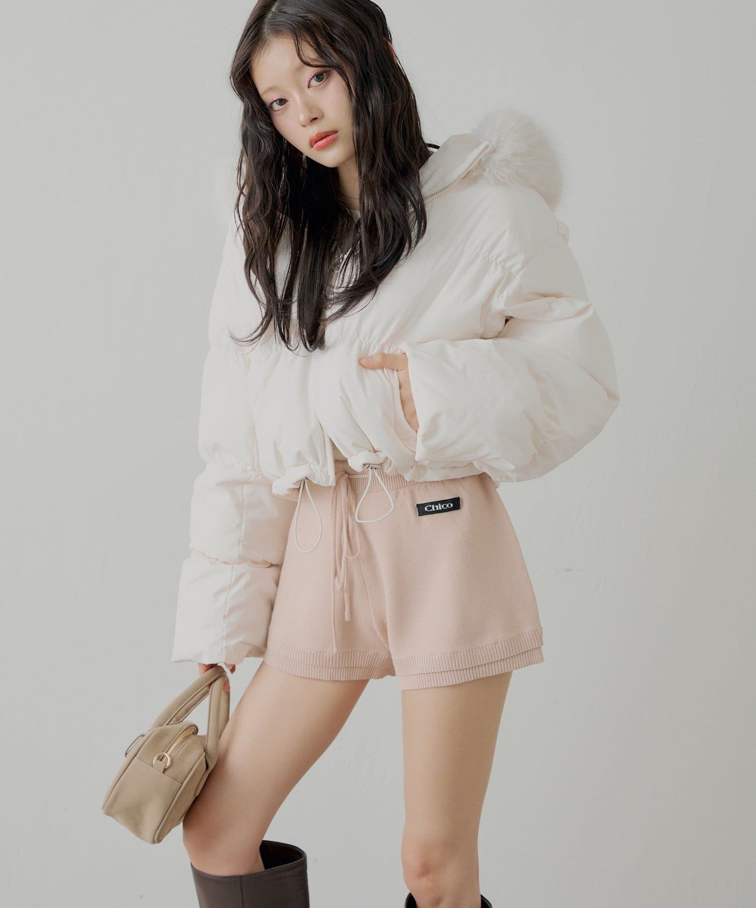Chico(チコ) 【12/19(金)18時販売】【セットアップ対応】コンパクトニットショートパンツ