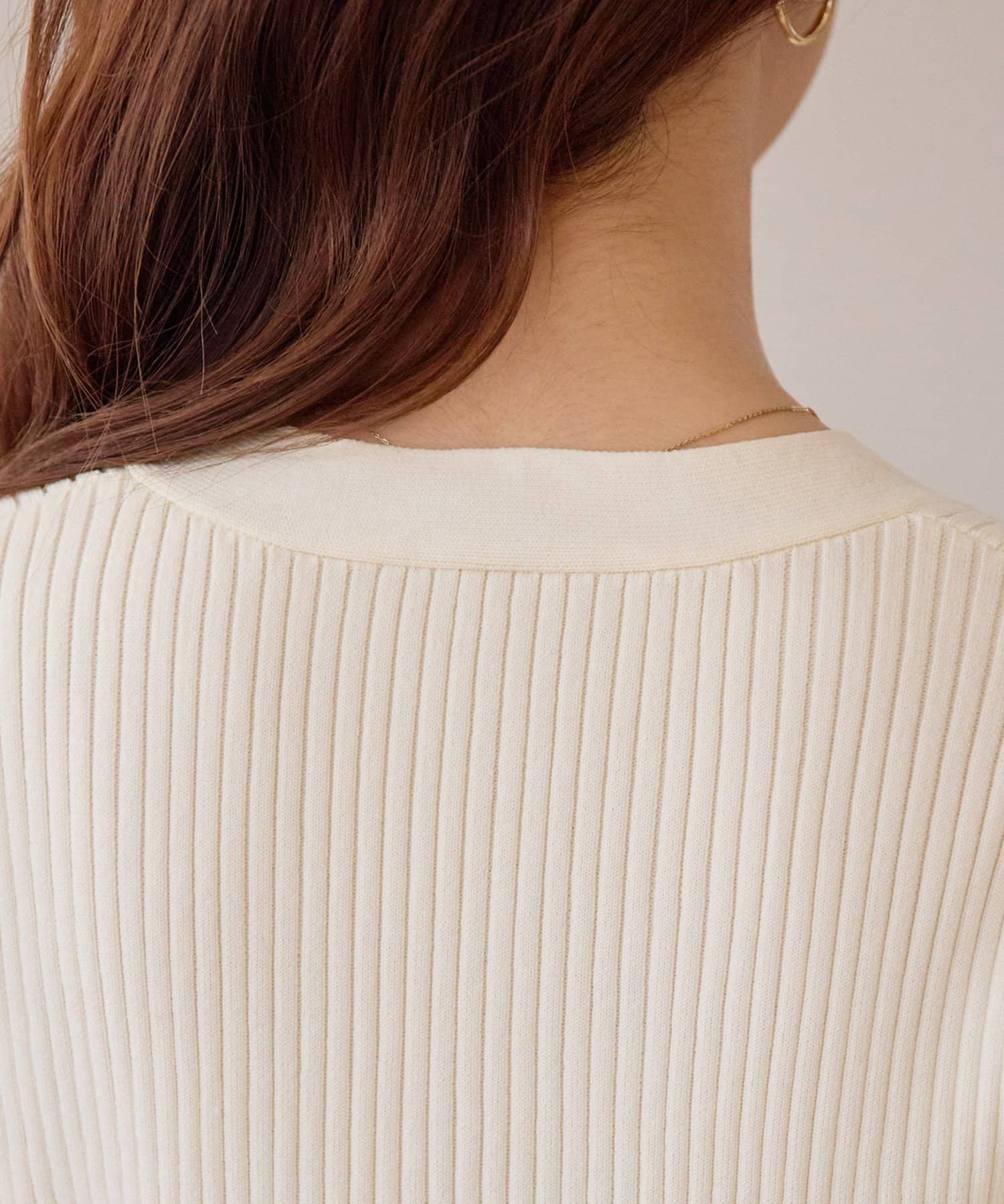 DISCOAT(ディスコート) 【SS先行予約】リブメタル釦ペプラムカーディガン《WEB限定カラーあり》