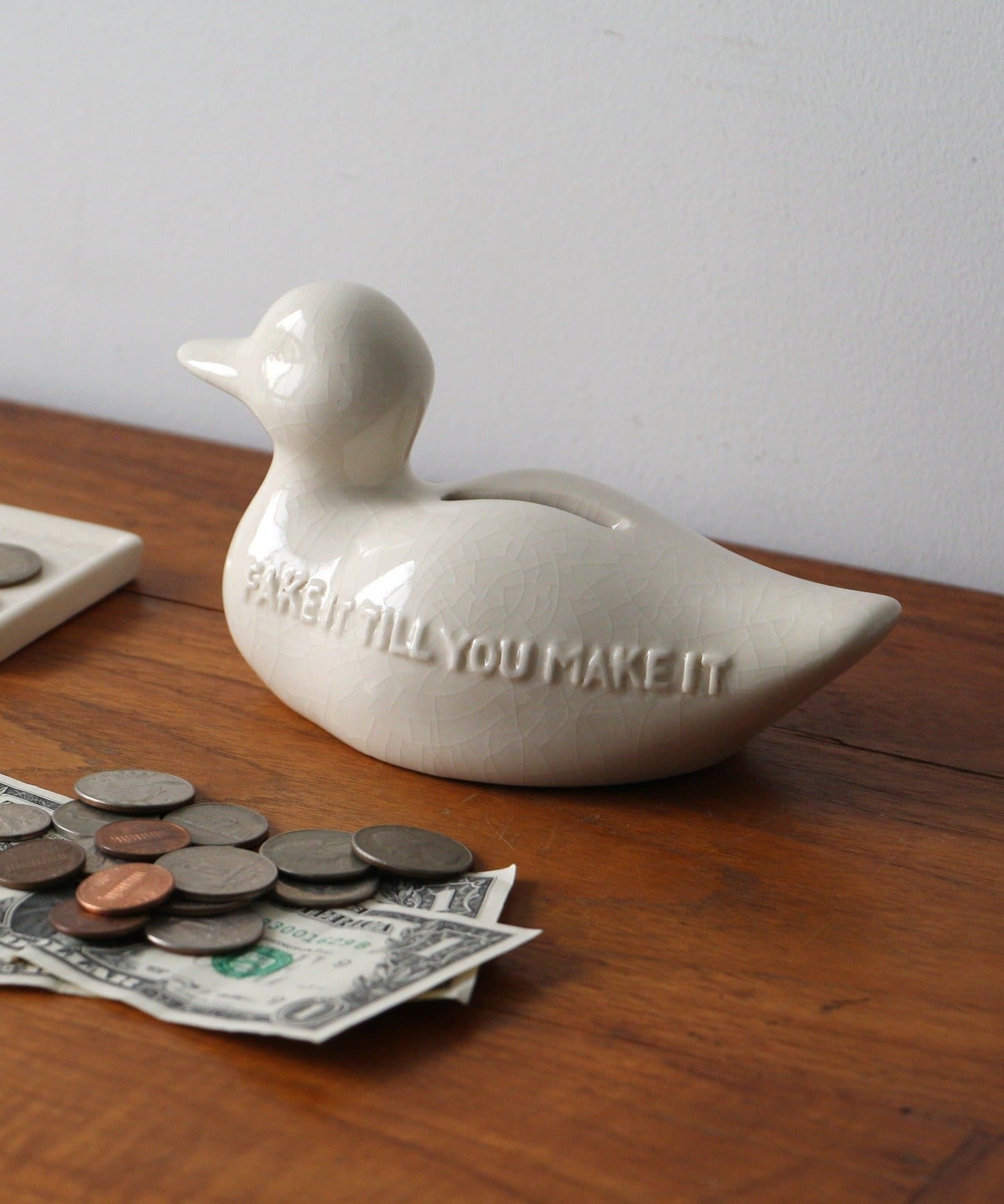 BIRTHDAY BAR(バースデイバー) CRACKLE DECOY BANK　ヴィンテージの風合いの鴨の貯金箱