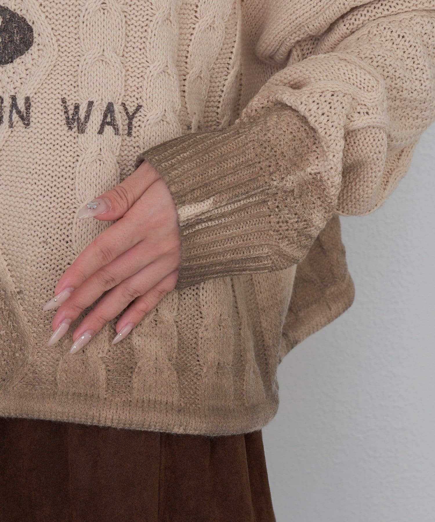 OUTLET(アウトレット) 【RAY CASSIN】ケーブルムラ染めロゴニット