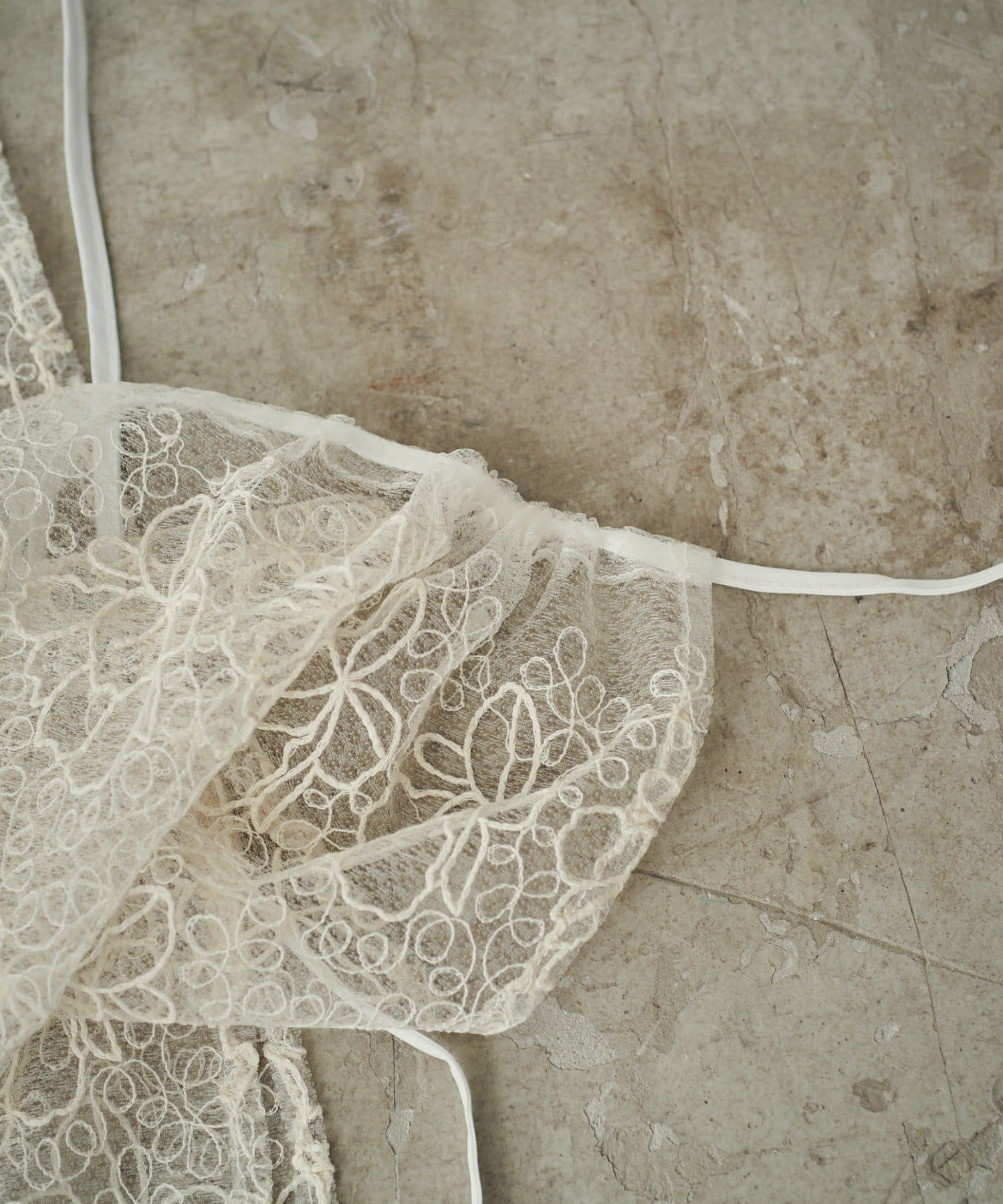 -goocy-(グーシー) 【プラスワンアイテム】レースフラワースカーフ