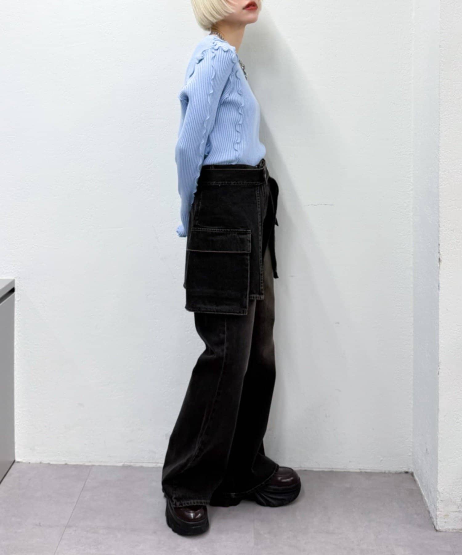 w closet(ダブルクローゼット) ポケットベルト付きフレアデニム