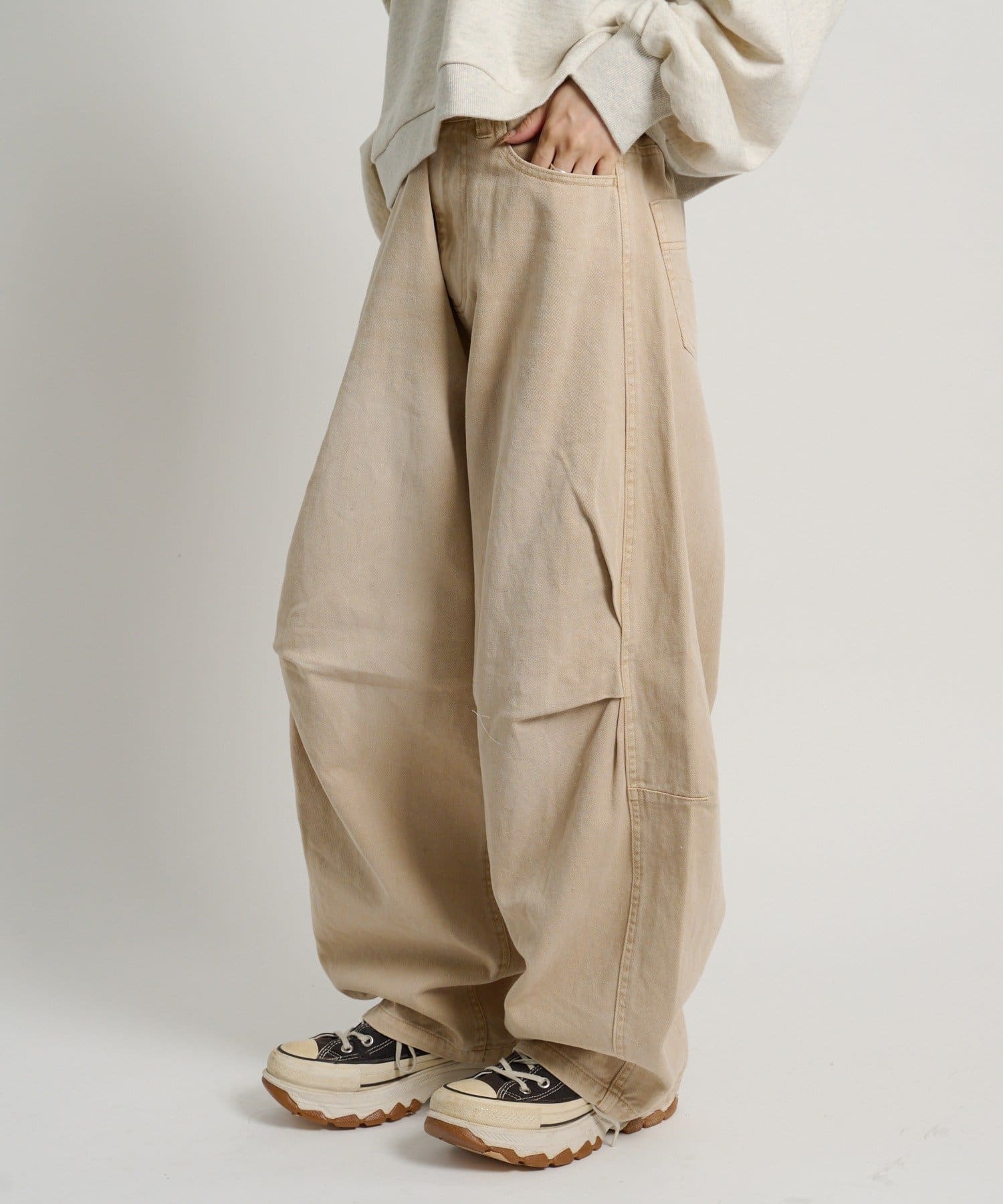 w closet(ダブルクローゼット) タックボリュームデニム