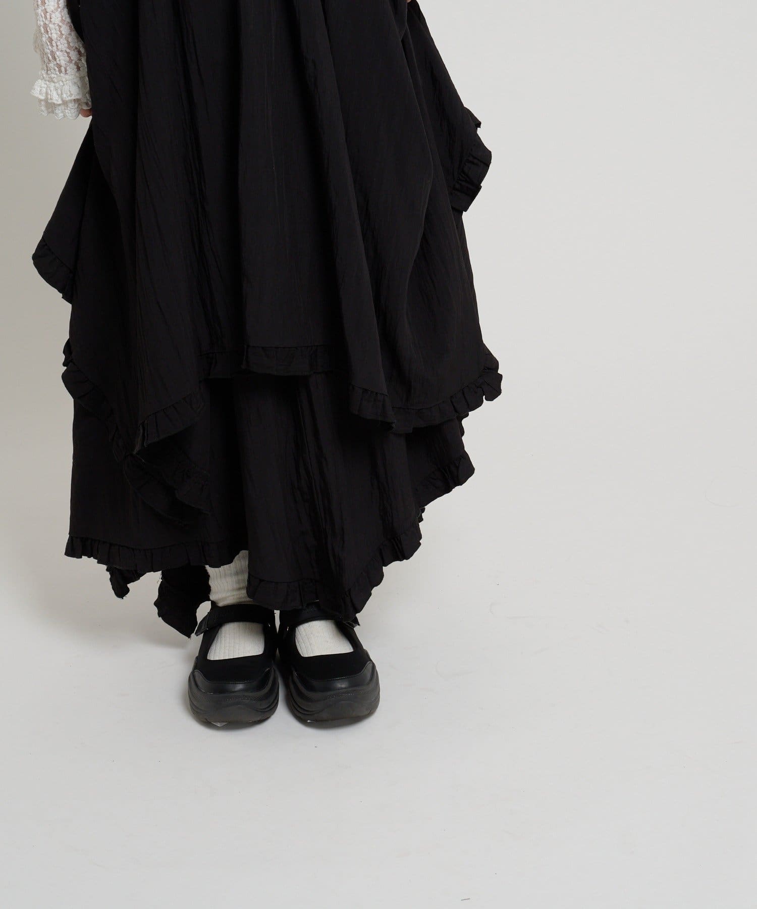 w closet(ダブルクローゼット) イレヘムフリルキャミワンピース