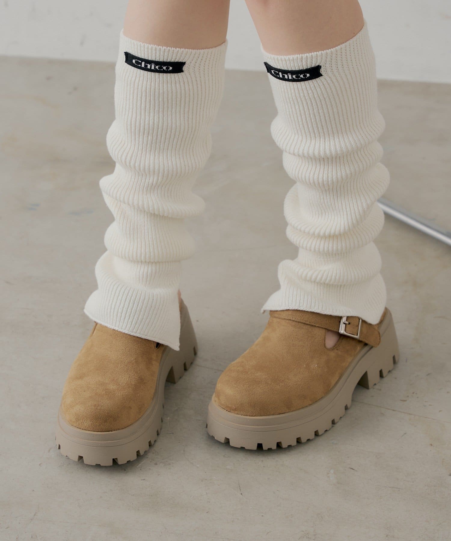 Chico(チコ) 厚底スエードサボ