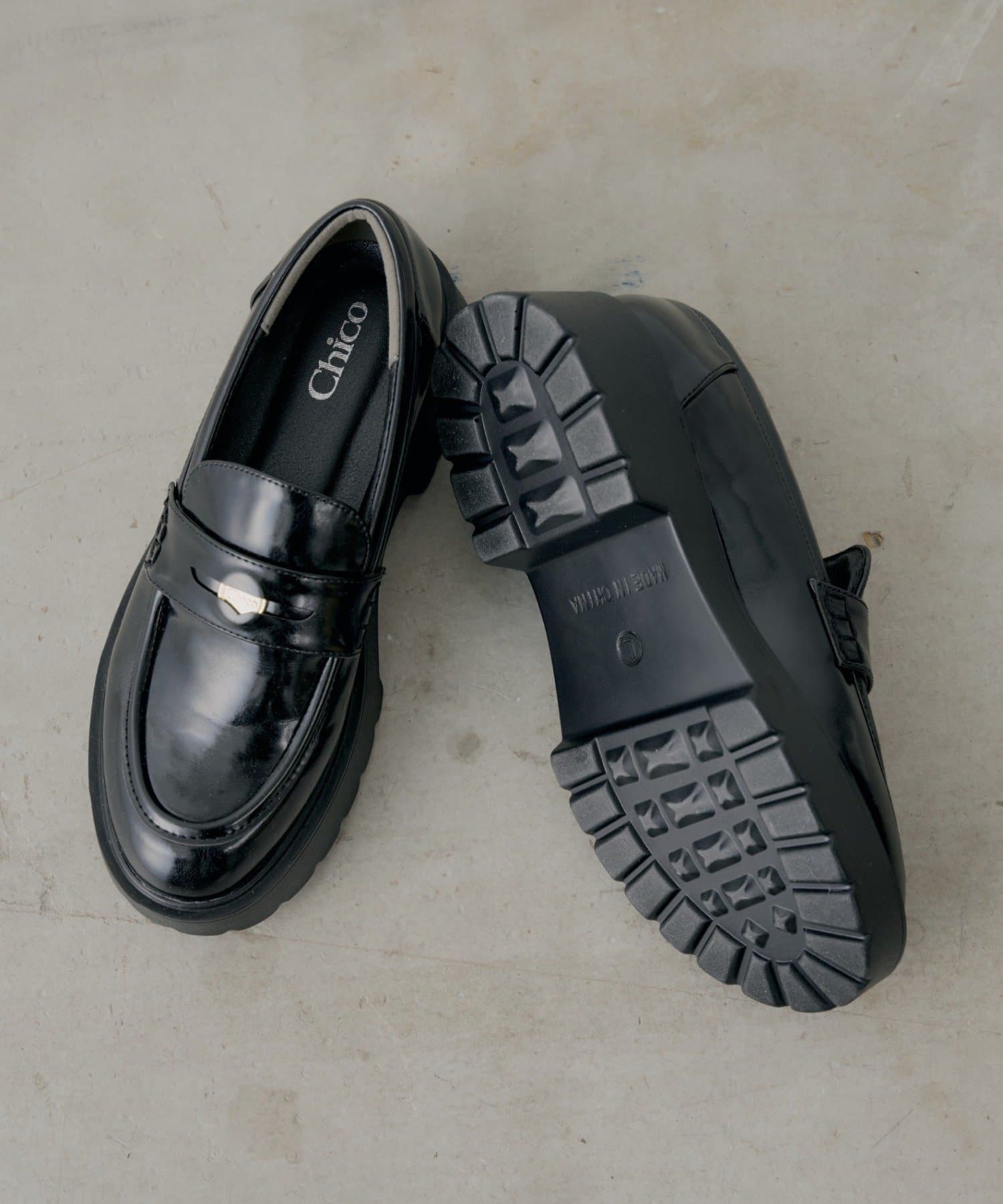 Chico(チコ) 厚底コインローファー