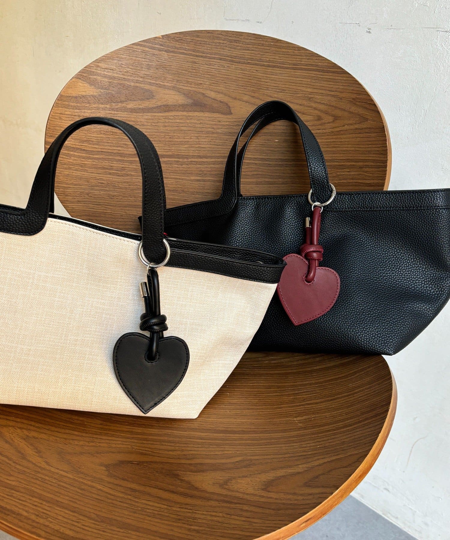 DOUDOU(ドゥドゥ) ハートチャーム付トートバッグ