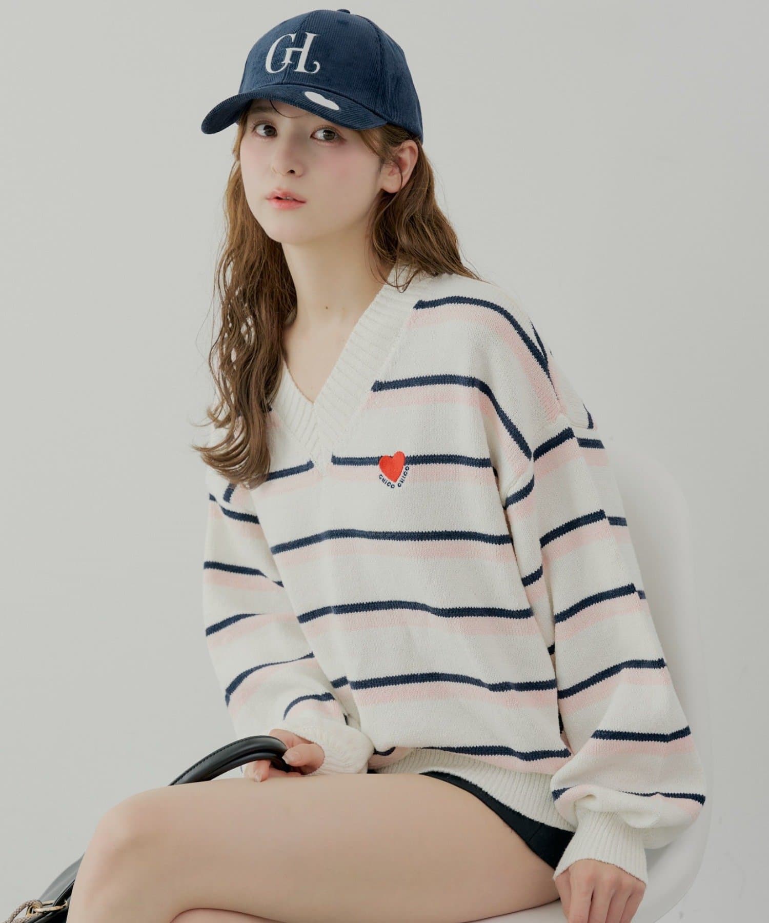 Chico(チコ) Vネックボーダールーズニット