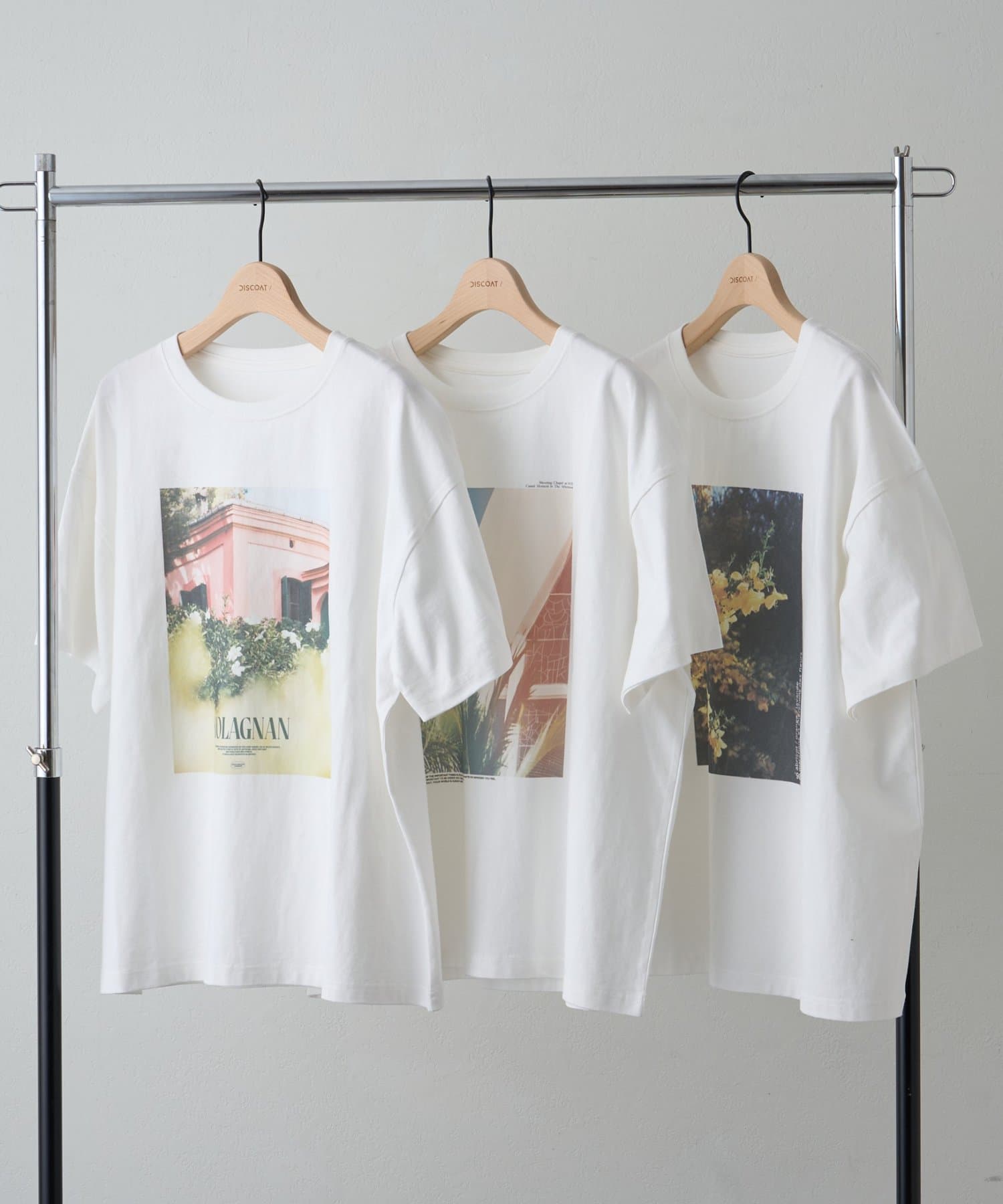 DISCOAT(ディスコート) 【WEB限定】ボタニカルアソートフォトTシャツ
