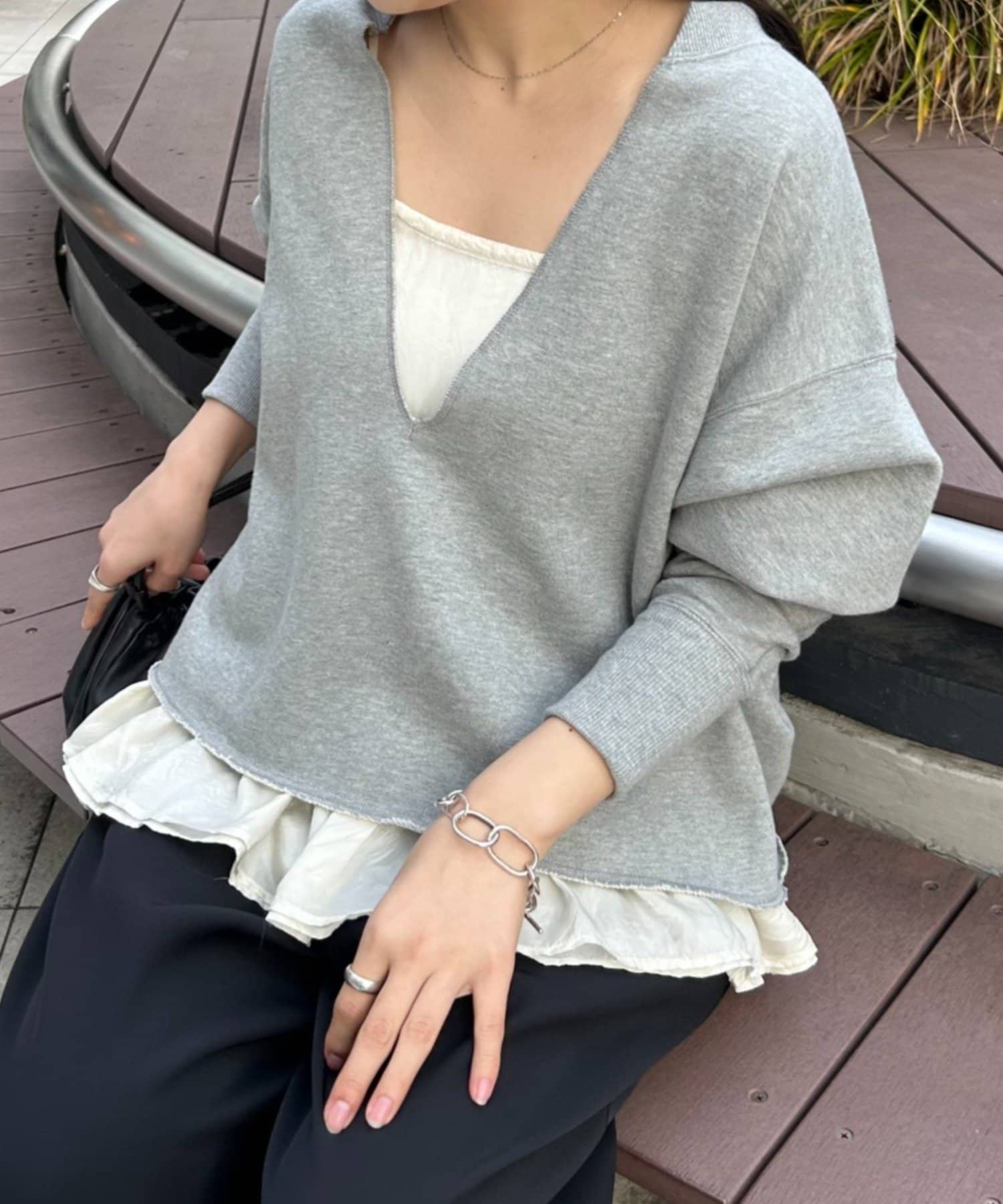 BEARDSLEY(ビアズリー) 1/24(土)11：00予約《FRIPIER》スソフリルキュプラキャミ