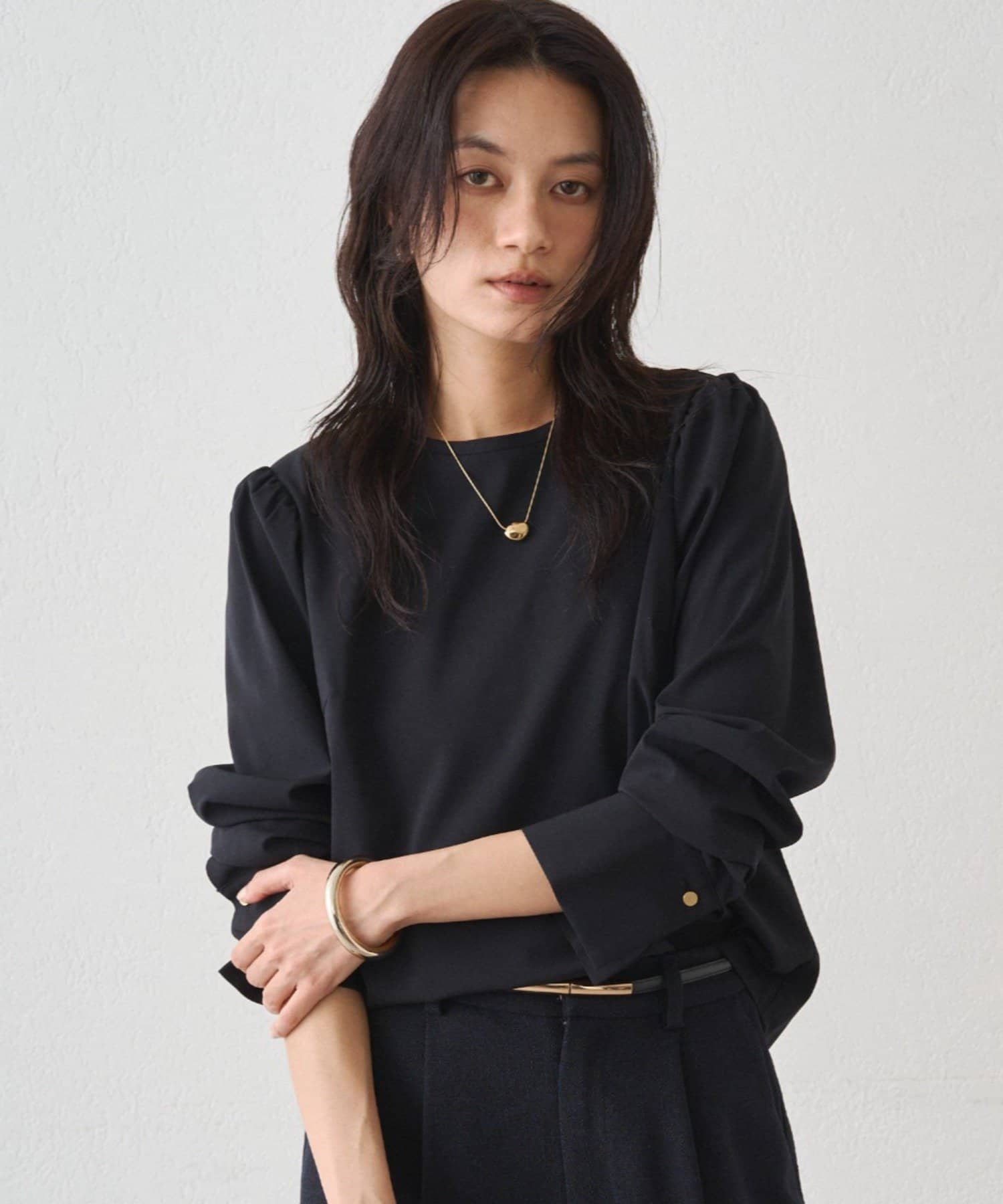 LOUNGEDRESS(ラウンジドレス) 【Atelier N5/アトリエヌメロサンク】パフスリーブクルーブラウス