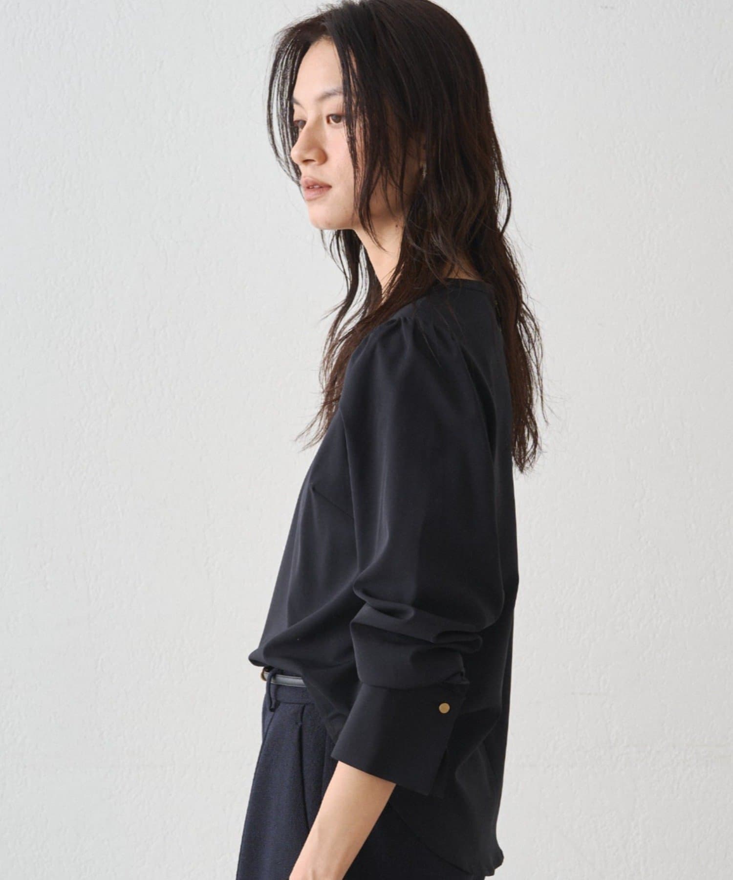 LOUNGEDRESS(ラウンジドレス) 【Atelier N5/アトリエヌメロサンク】パフスリーブクルーブラウス