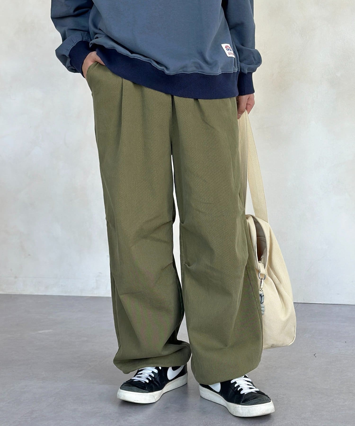 CPCM(シーピーシーエム) ストレッチツイルニータックパンツ