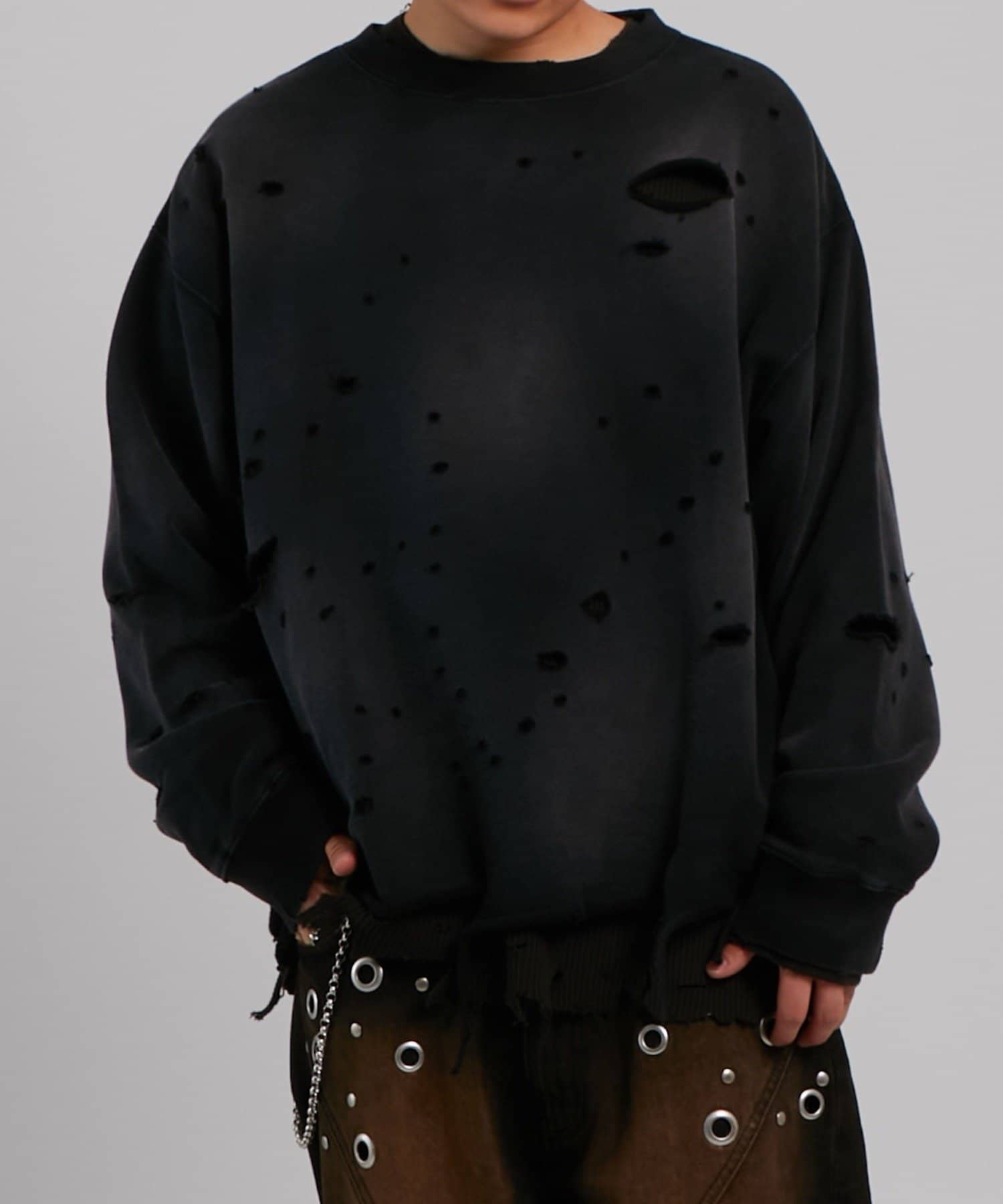 WHO’S WHO gallery(フーズフーギャラリー) 【FromVintage】ダメージスウェット