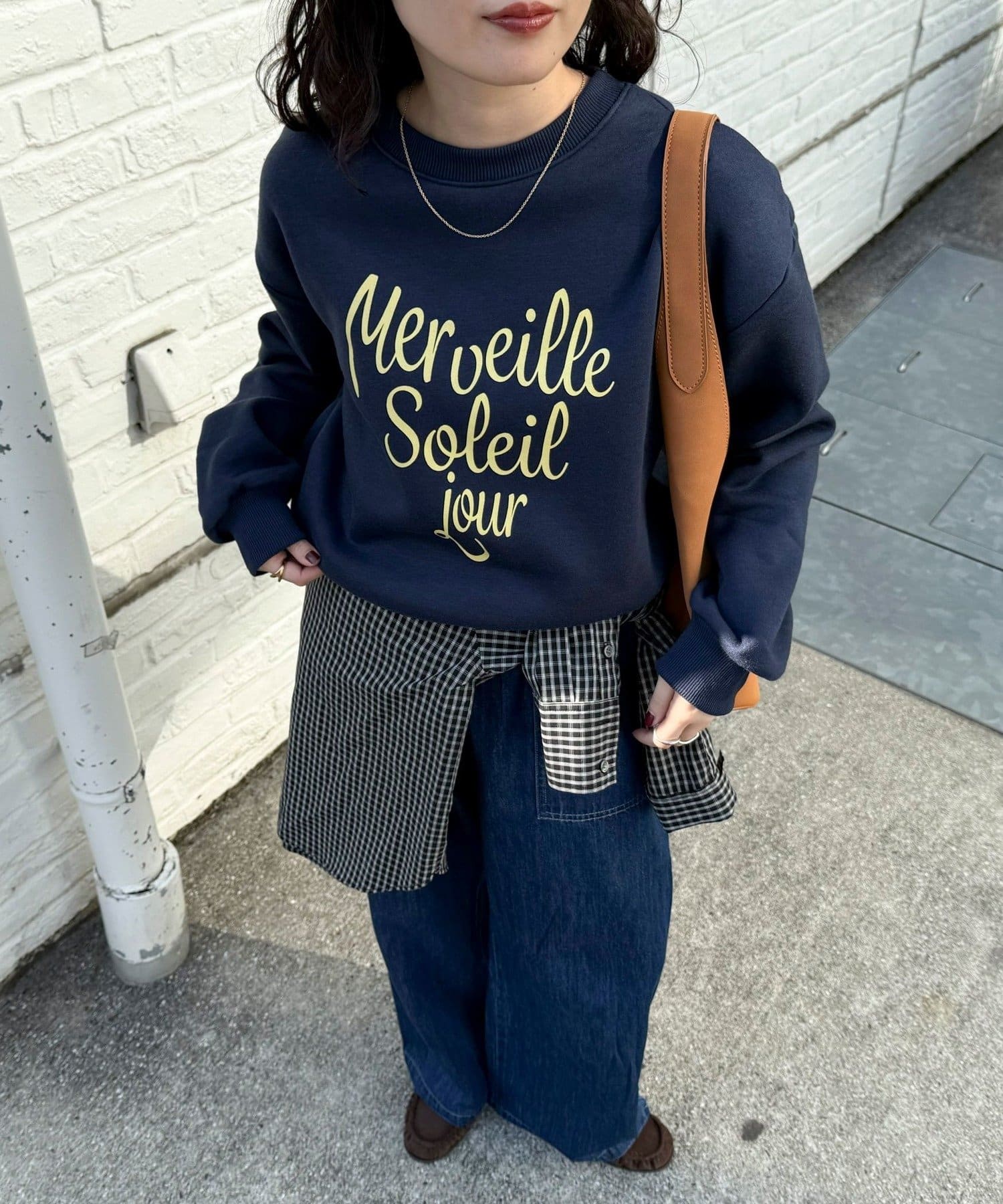 FREDY & GLOSTER(フレディ アンド グロスター) ハートグラフィックロゴスウェットプルオーバー