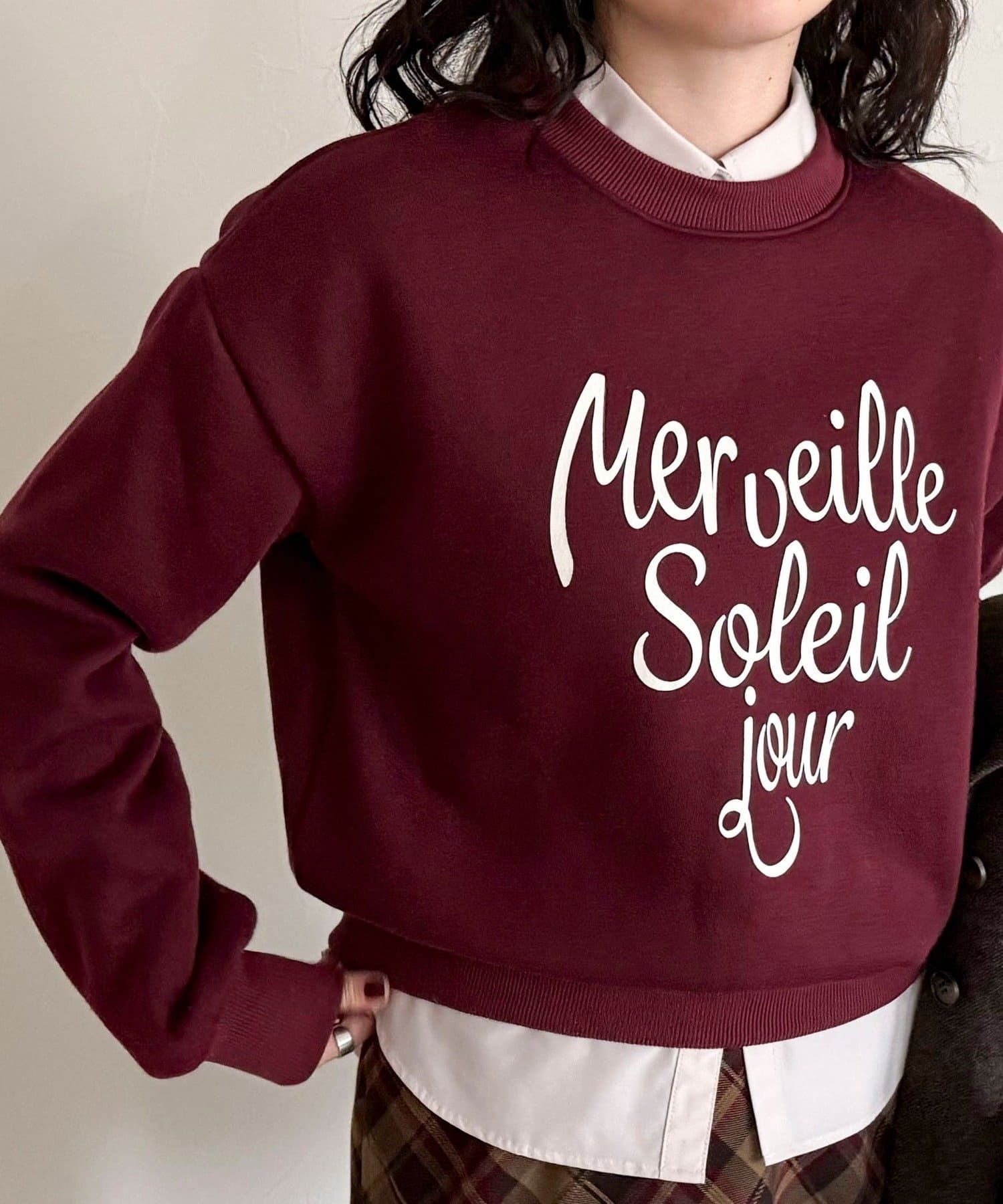 FREDY & GLOSTER(フレディ アンド グロスター) ハートグラフィックロゴスウェットプルオーバー