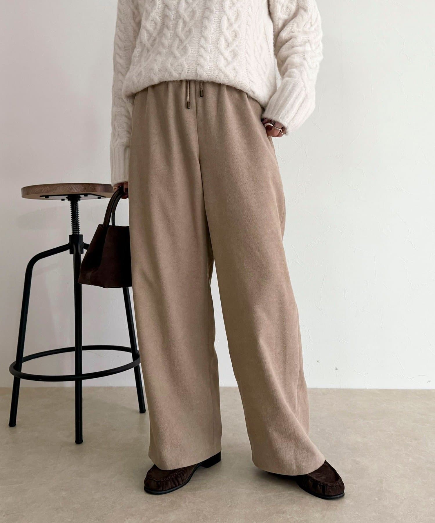 FREDY & GLOSTER(フレディ アンド グロスター) シルキーウォームセミワイドイージーパンツ