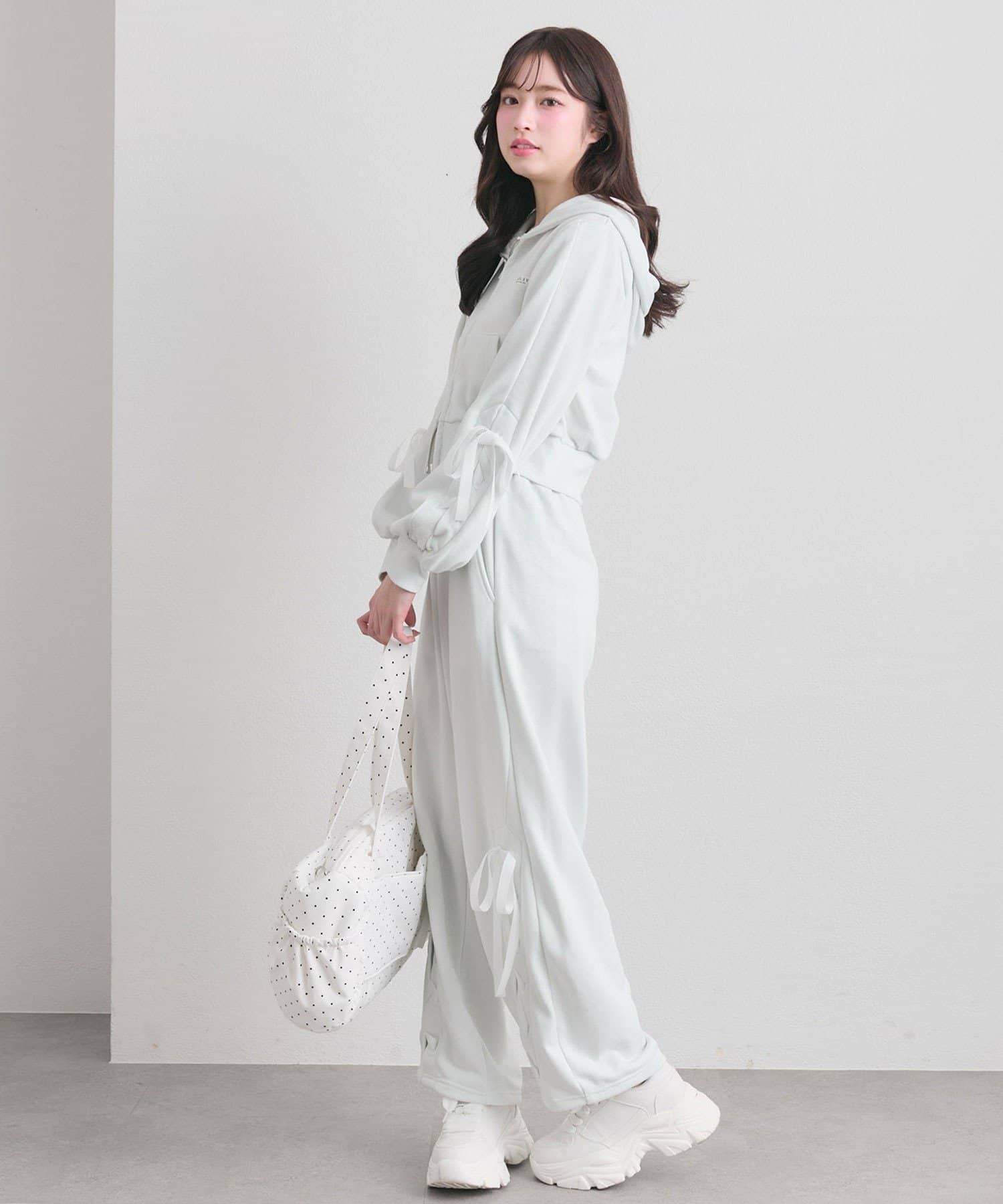 OLIVE des OLIVE(オリーブ デ オリーブ) レースアップバレルレッグパンツ