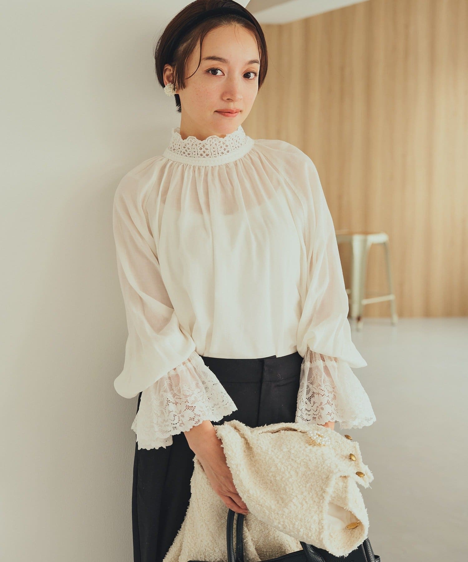 PUAL CE CIN(ピュアルセシン) 襟袖レースプチハイネックブラウス