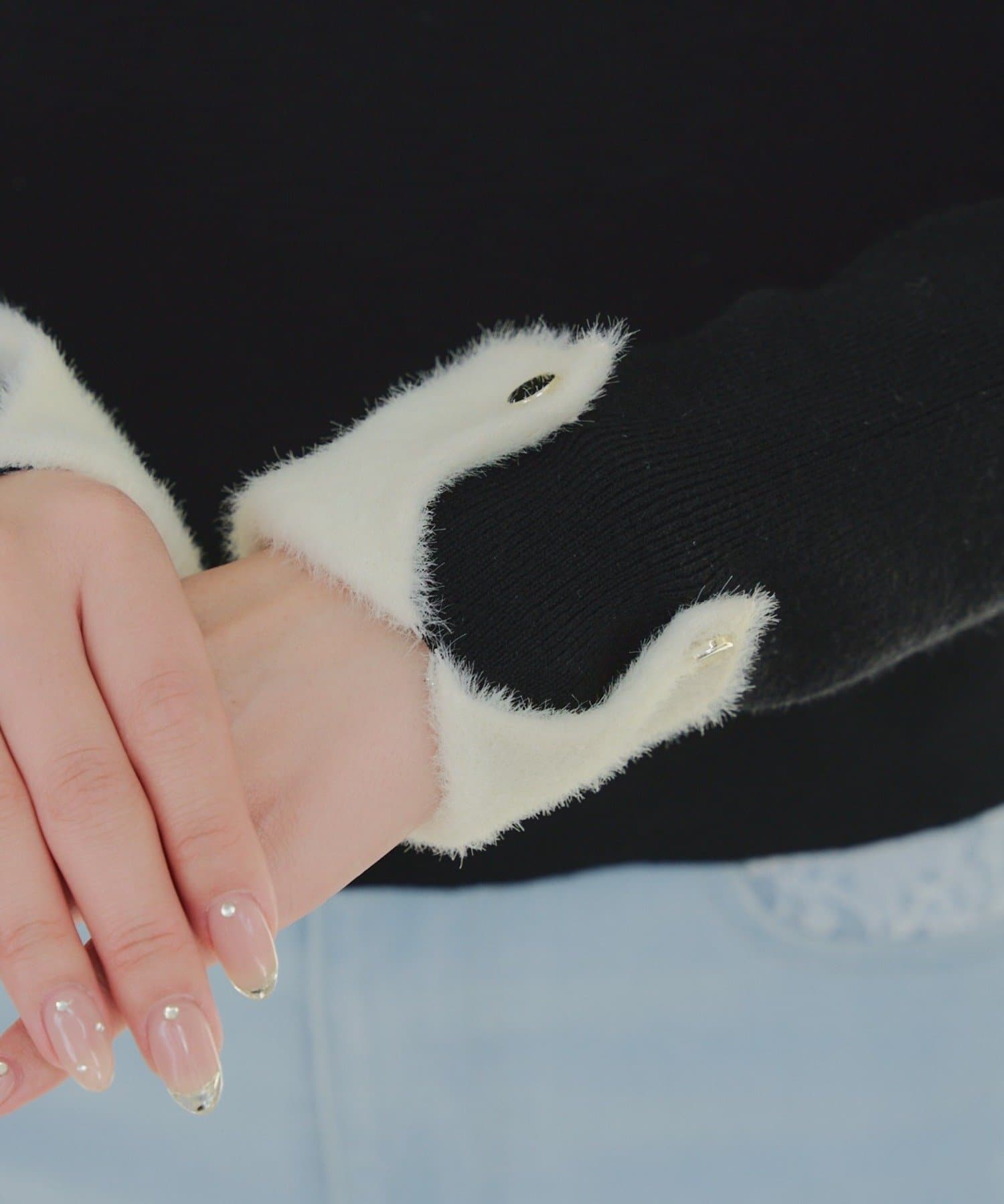 Remind me and forever(リマインドミーアンドフォーエバー) 配色フェザーハーフジップニット