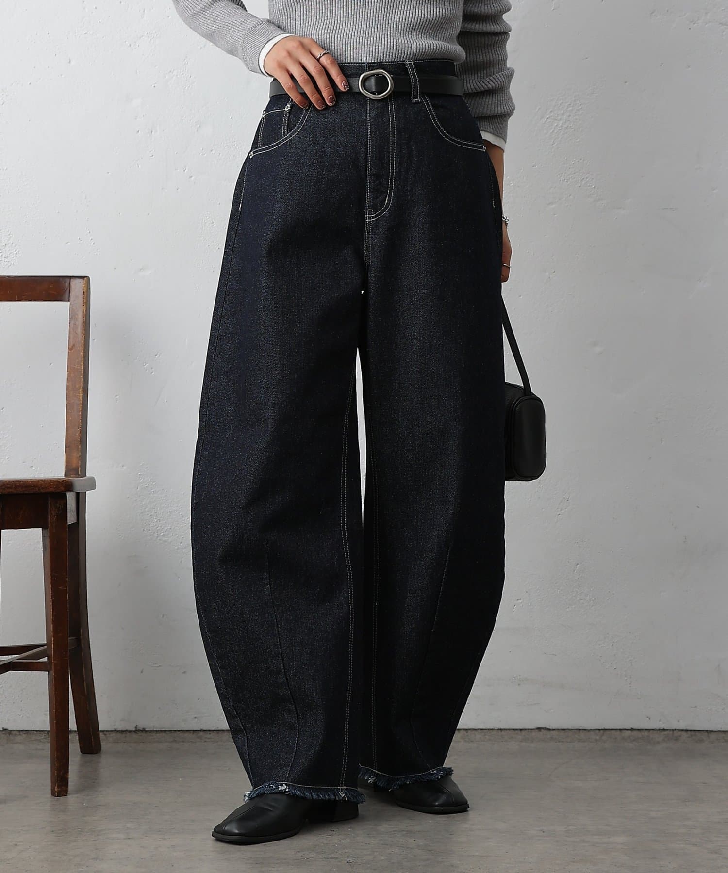 COLONY 2139(コロニー トゥーワンスリーナイン) 【リバイバル】カーブデニムパンツ