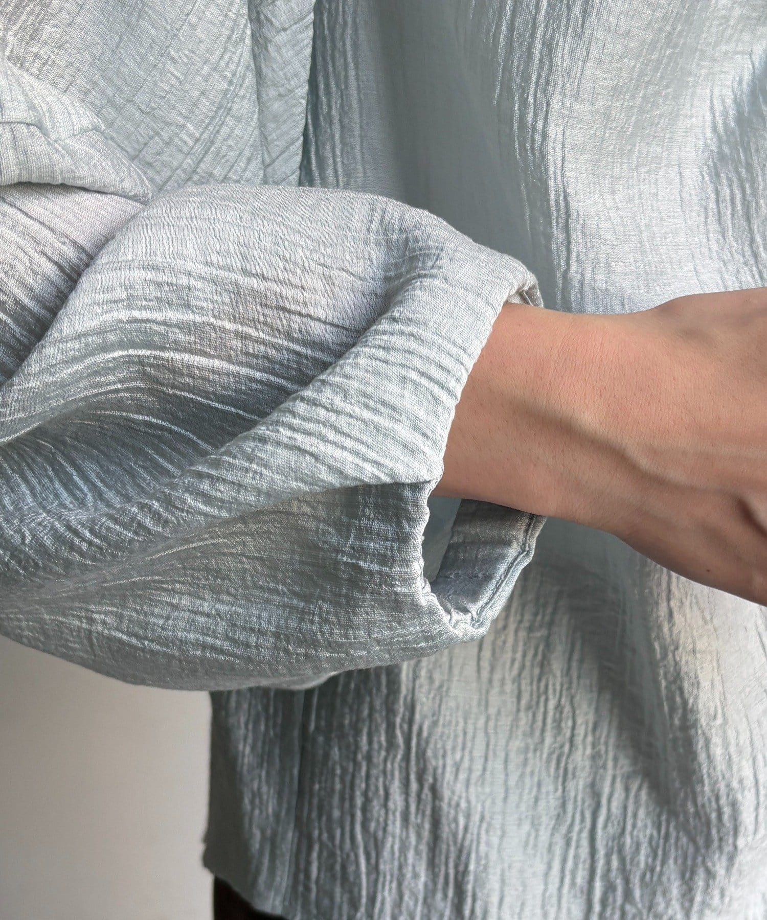 DOUDOU(ドゥドゥ) ギャザーチョーカーブラウス