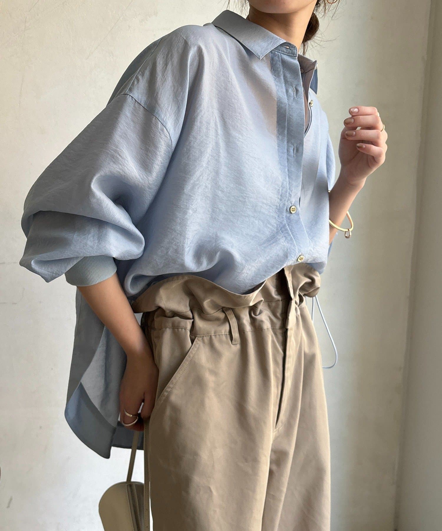 DOUDOU(ドゥドゥ) 袖リブ襟付シアースピンドルブラウス