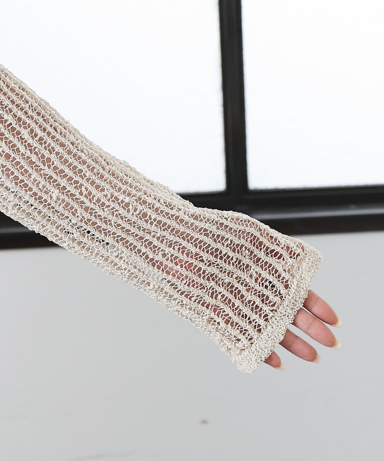 COLONY 2139(コロニー トゥーワンスリーナイン) ネップ透かし編みカーディガン