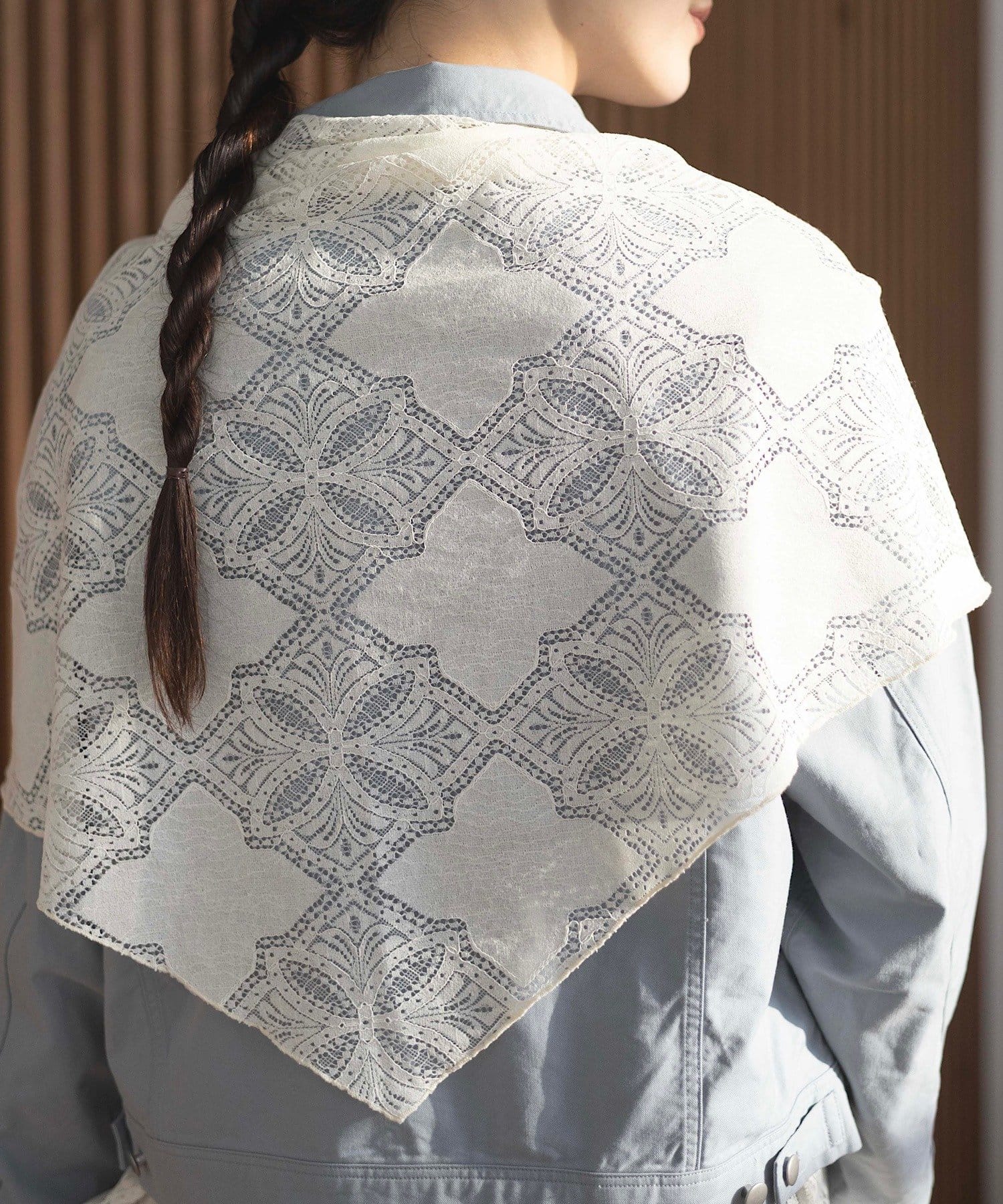 Kastane(カスタネ) 【CINAMOD】 BLOUSE WITH MULTI SCARF