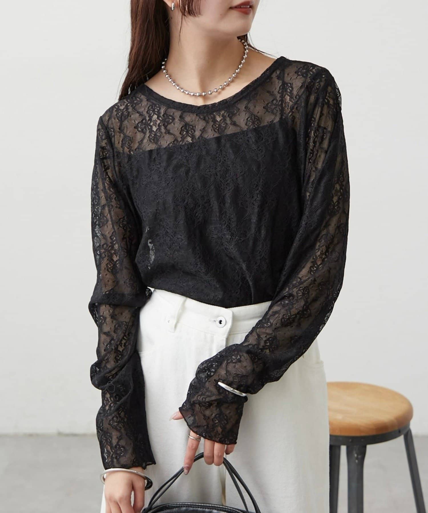 mystic(ミスティック) 裾ギャザーレースロングTシャツ