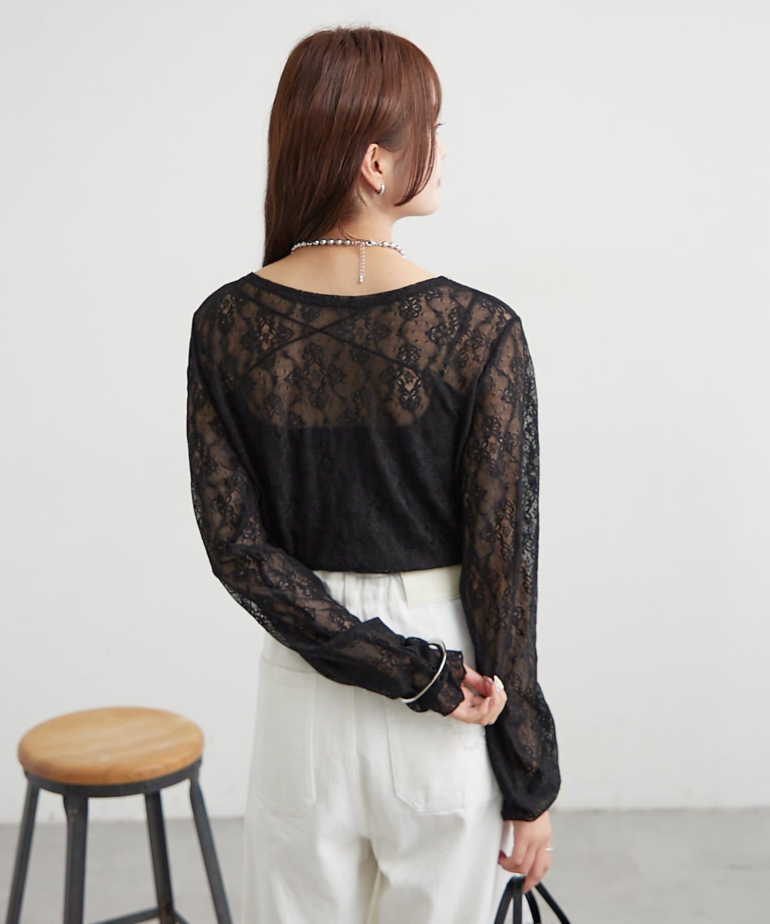 mystic(ミスティック) 裾ギャザーレースロングTシャツ