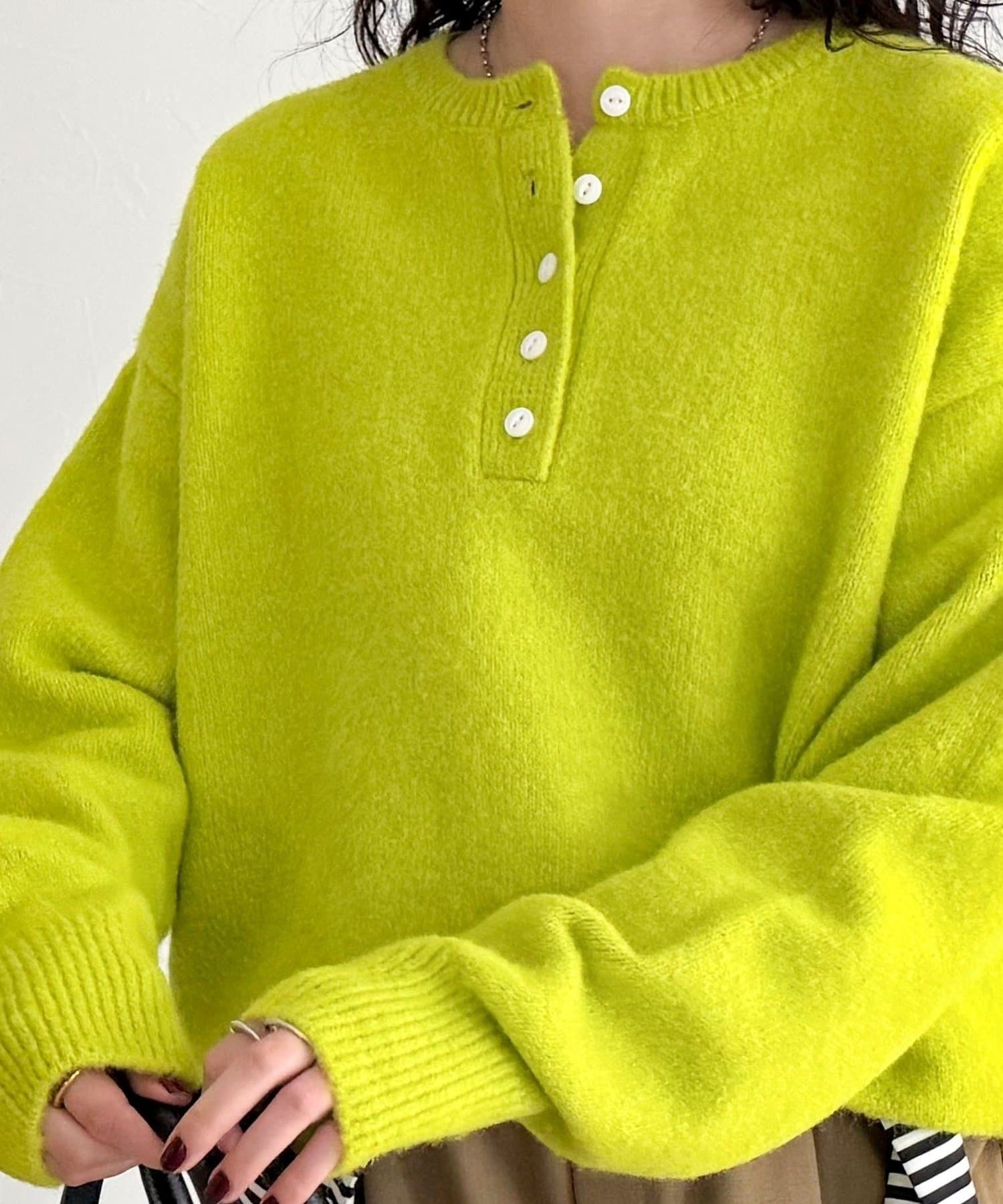 FREDY & GLOSTER(フレディ アンド グロスター) ヘンリーネックニットプルオーバー