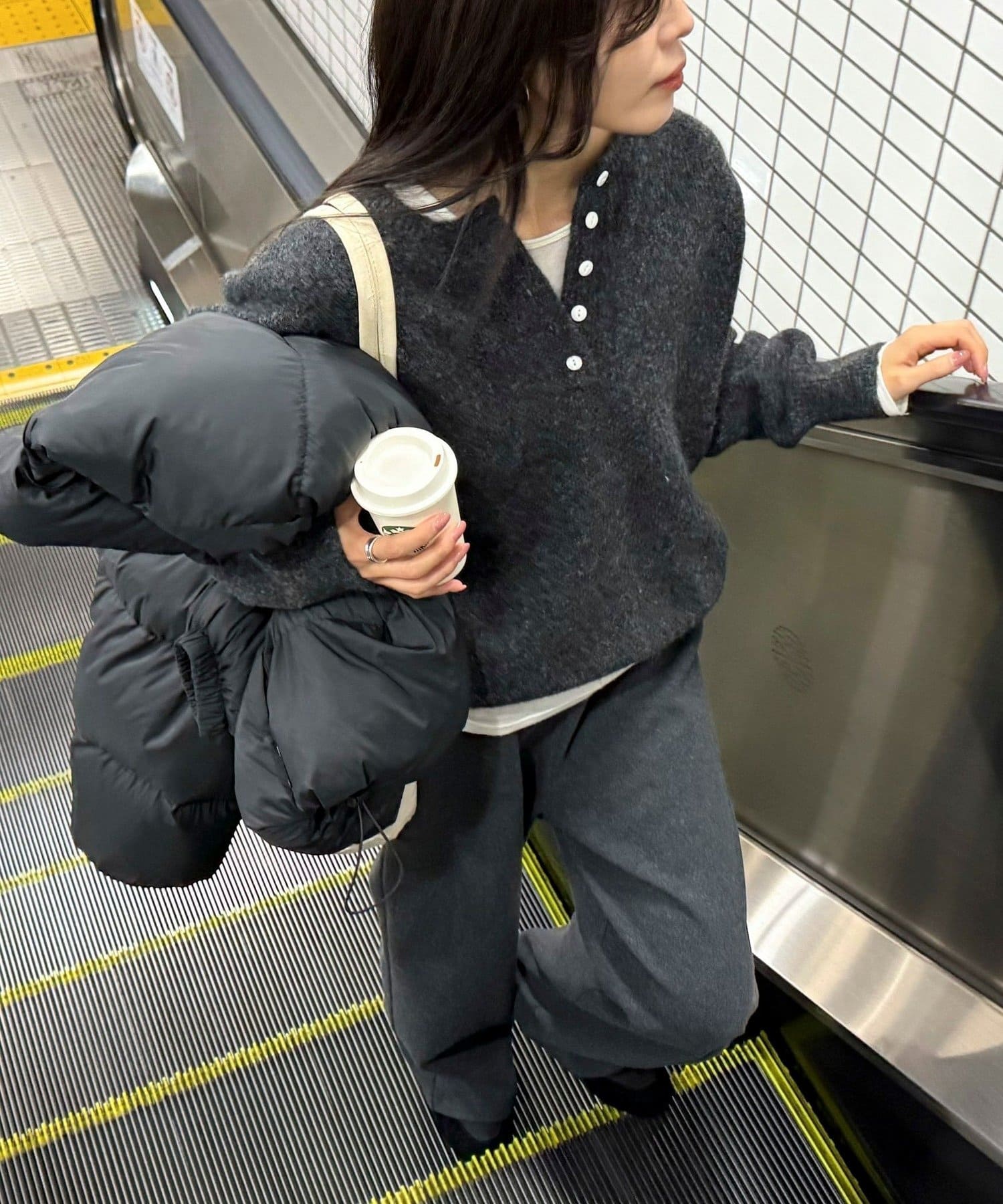 FREDY & GLOSTER(フレディ アンド グロスター) ヘンリーネックニットプルオーバー