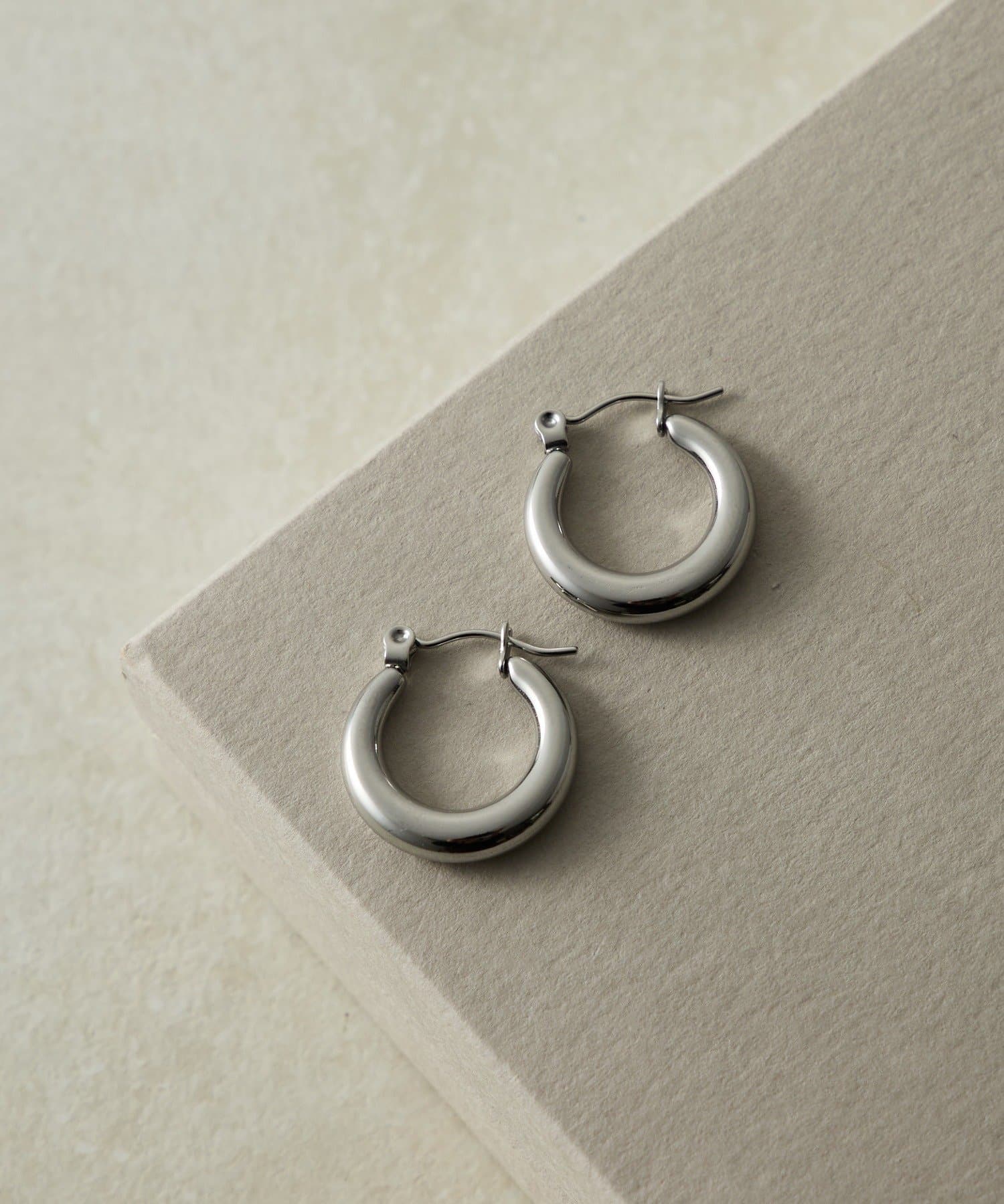 Lattice(ラティス) ＜ステンレス＞フープピアス