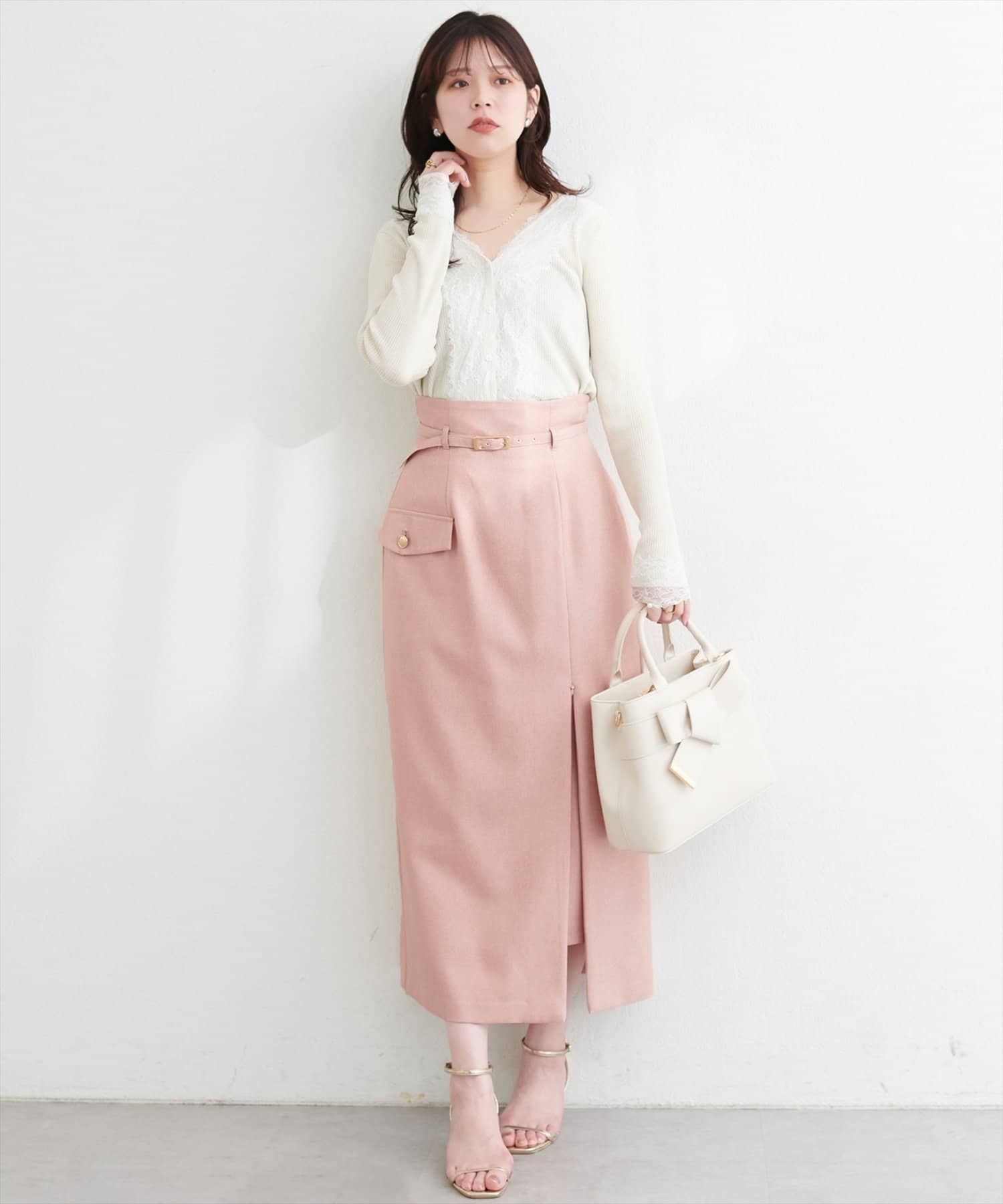 natural couture(ナチュラルクチュール) ベルト付きナロースカート