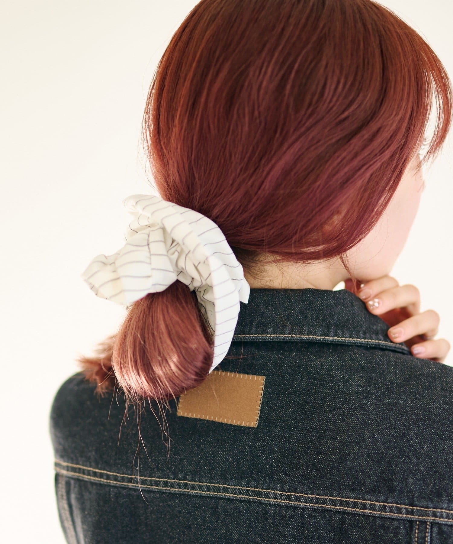 Kastane(カスタネ) 【fiw.】フリルストライプシュシュ