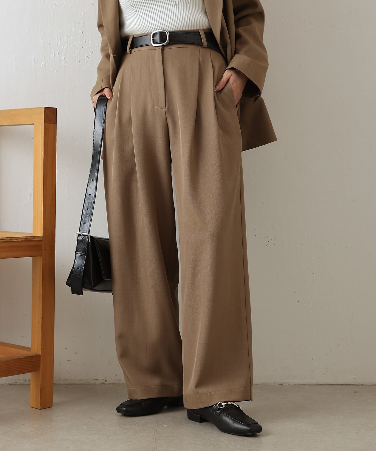 COLONY 2139(コロニー トゥーワンスリーナイン) 【セットアップ対応】美脚2タックワイドパンツ