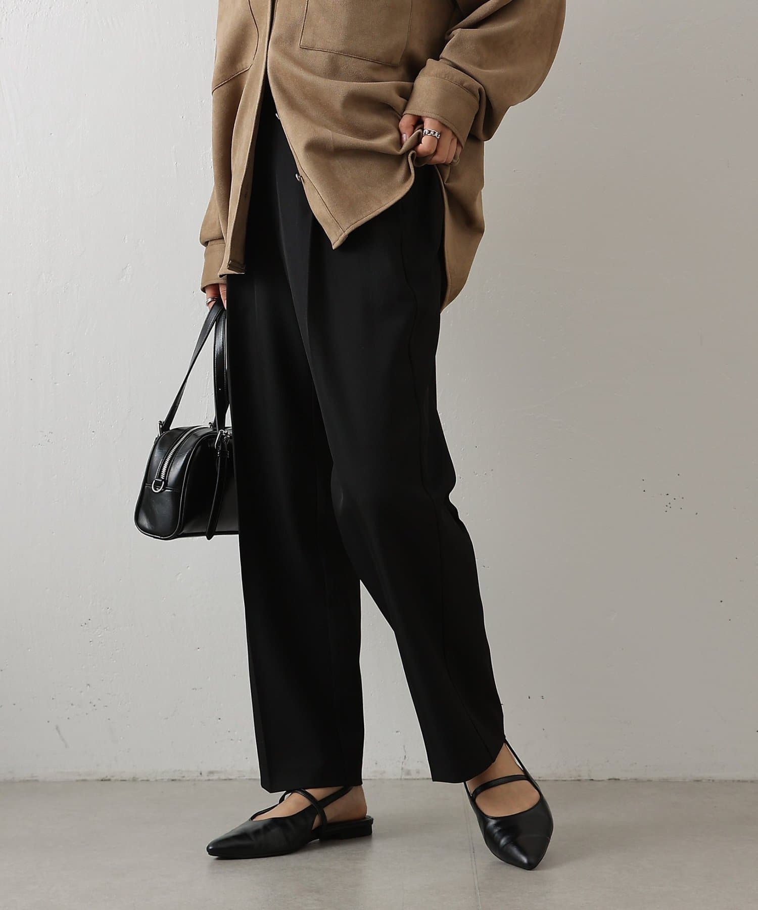 COLONY 2139(コロニー トゥーワンスリーナイン) 【セットアップ対応】美脚センタープレステーパードパンツ