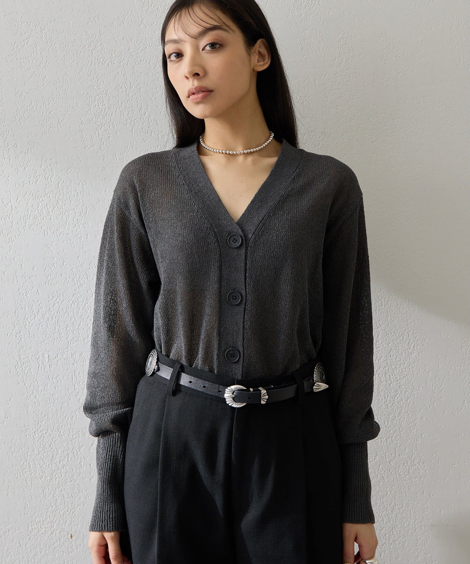 Whim Gazette(ウィム ガゼット) Vネックペーパーヤーンカーディガン