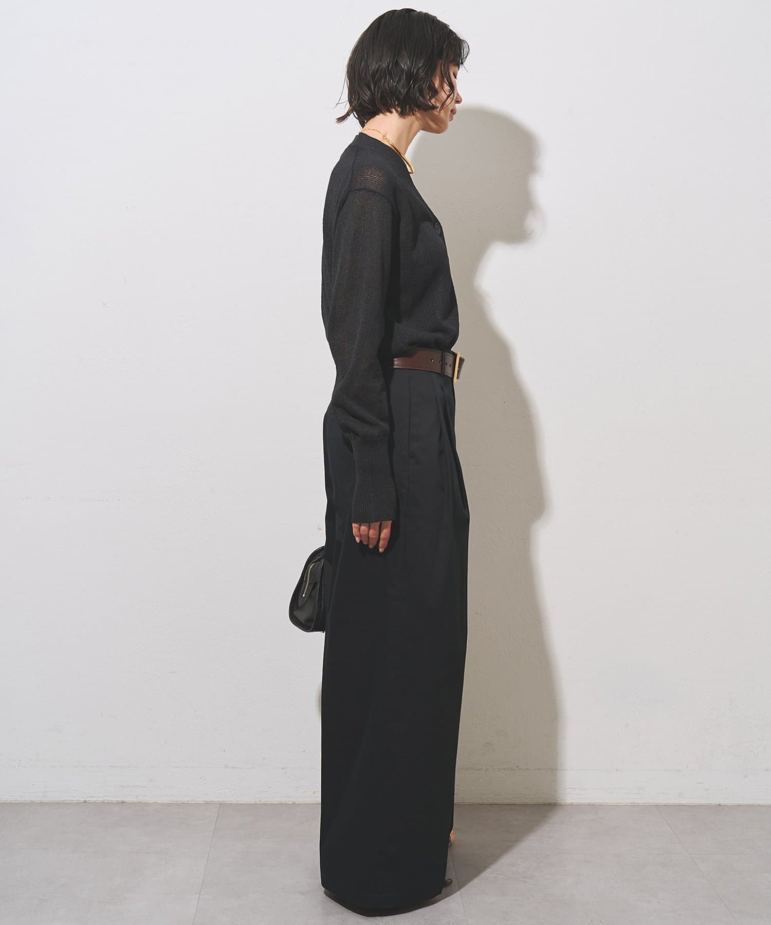 Whim Gazette(ウィム ガゼット) Vネックペーパーヤーンカーディガン