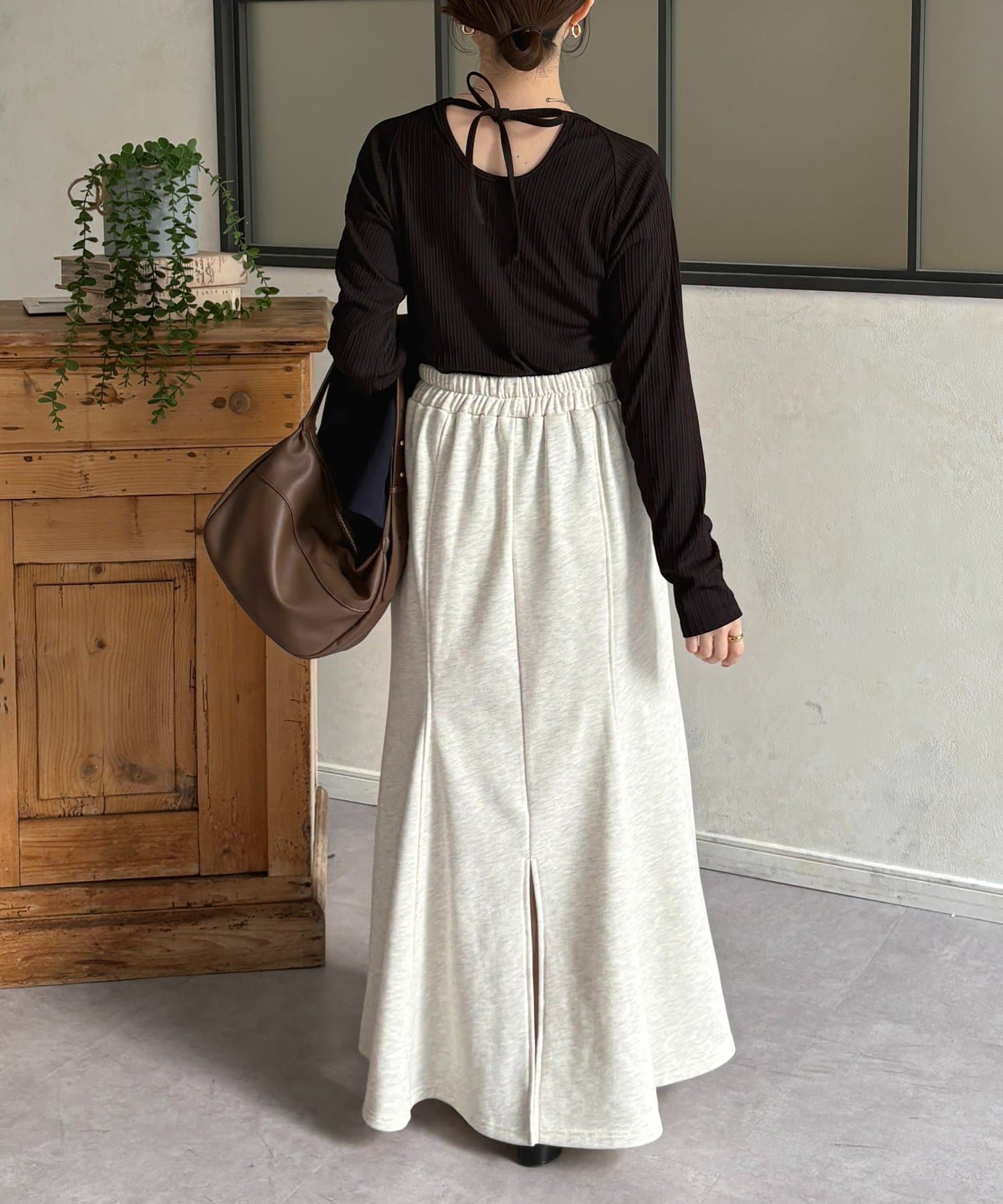 Thevon.(ゼヴォン) 変形ホルターネックリブプルオーバー