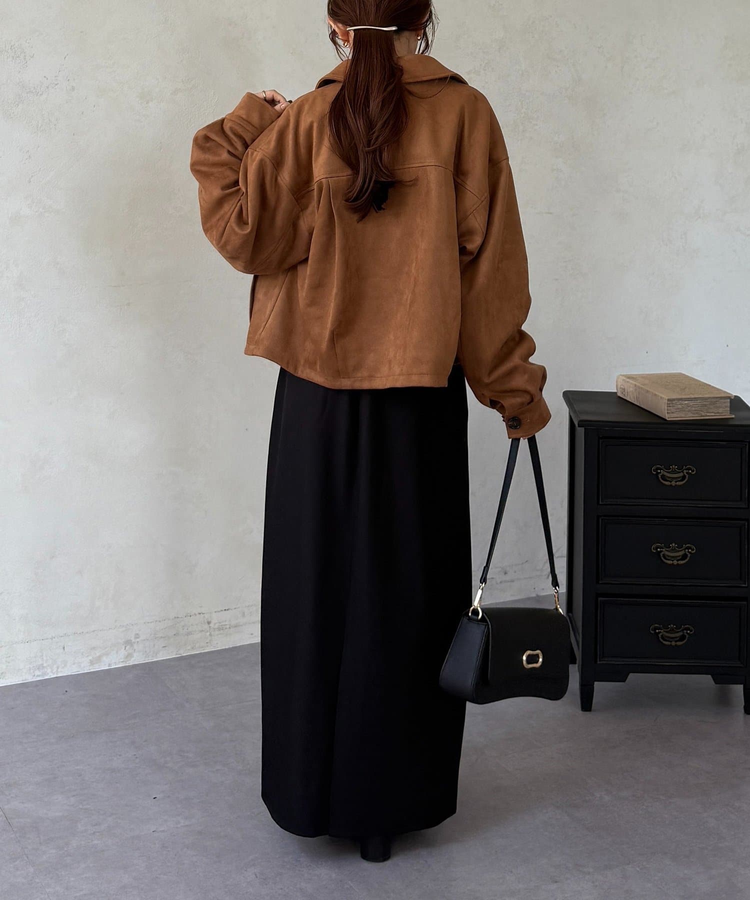 Thevon.(ゼヴォン) ベルト付きナロースカート