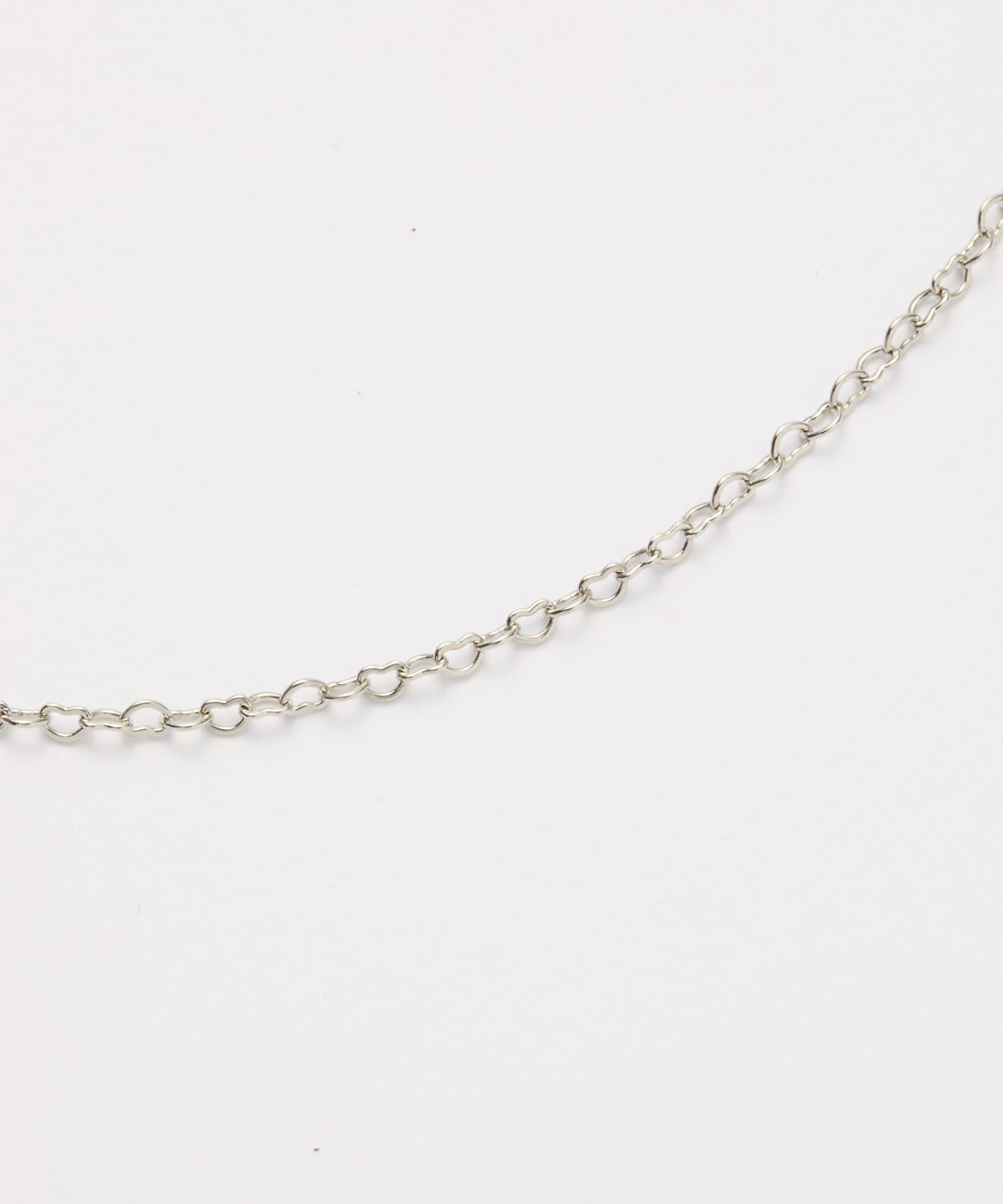 COLONY 2139(コロニー トゥーワンスリーナイン) ナロウハートチェーンネックレス